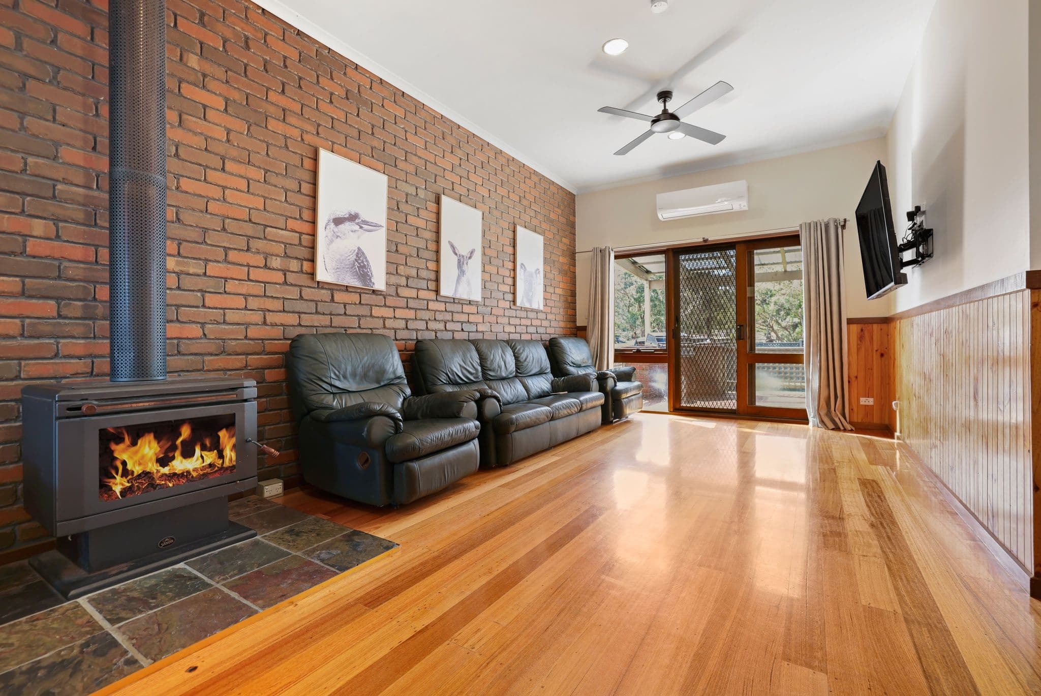 11 Woodstock Close, Sunbury VIC 3429, Sunbury - Thumbnail 6