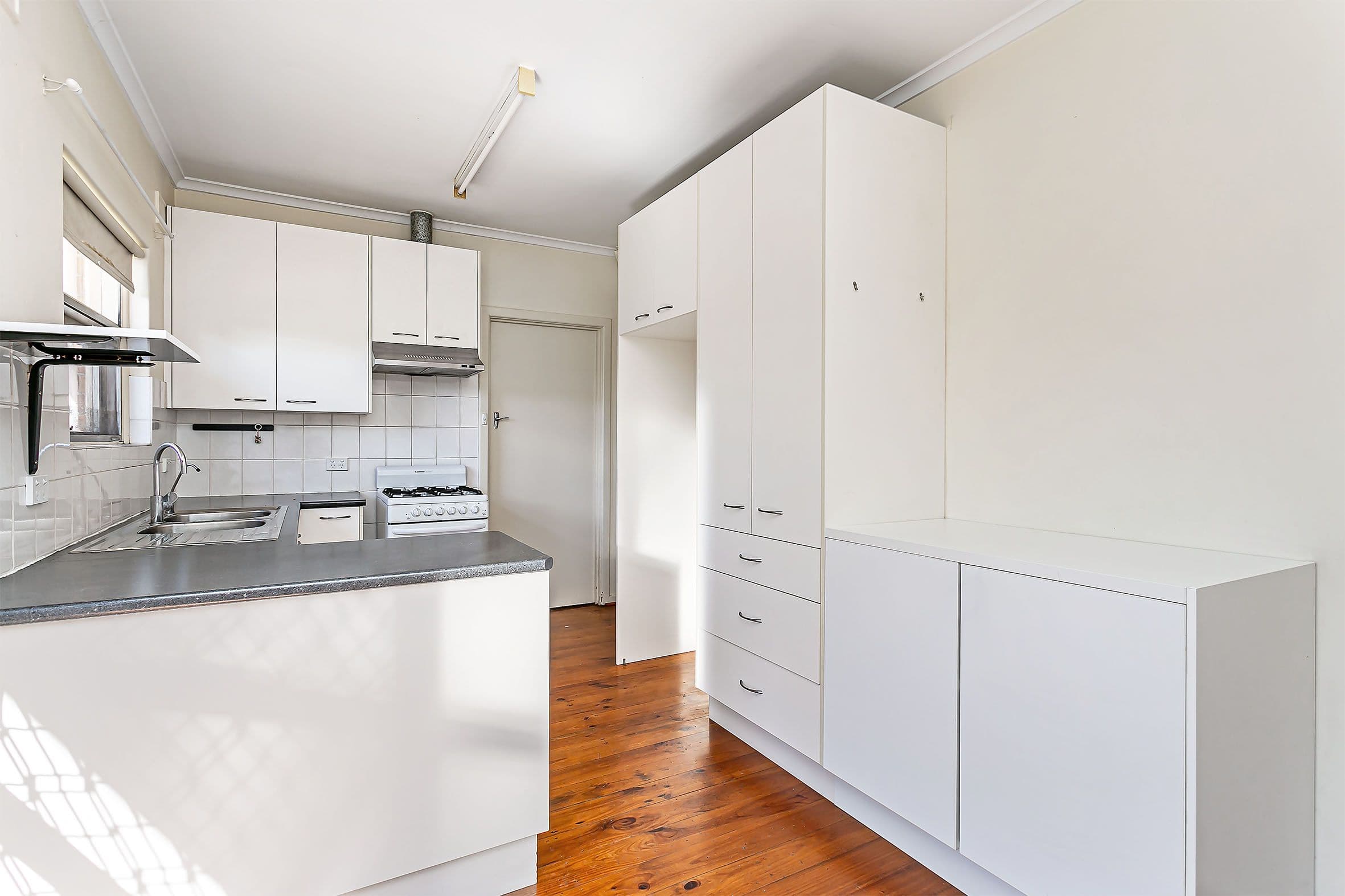 1 Robins Avenue, Findon SA 5023, Findon - Thumbnail 3