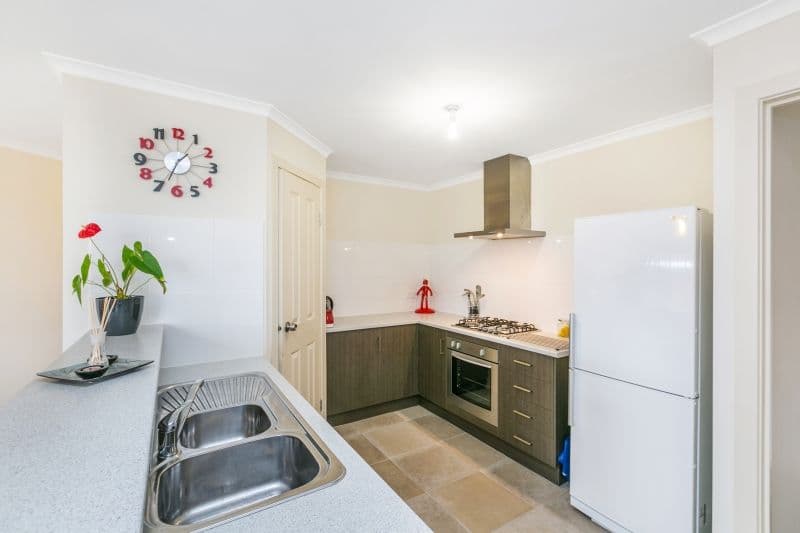 5 Bimini Street, Seaford Meadows SA 5169, Seaford Meadows - Thumbnail 4
