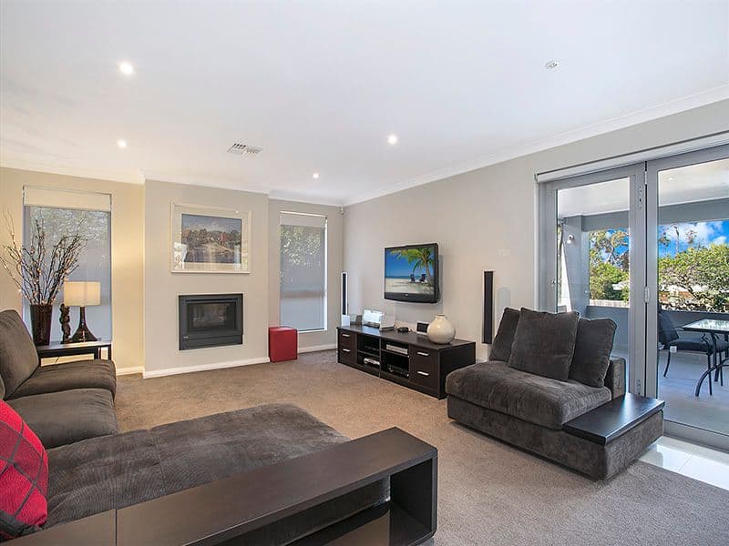 10 Allan Street, SYLVANIA NSW 2224, Sylvania - Thumbnail 3
