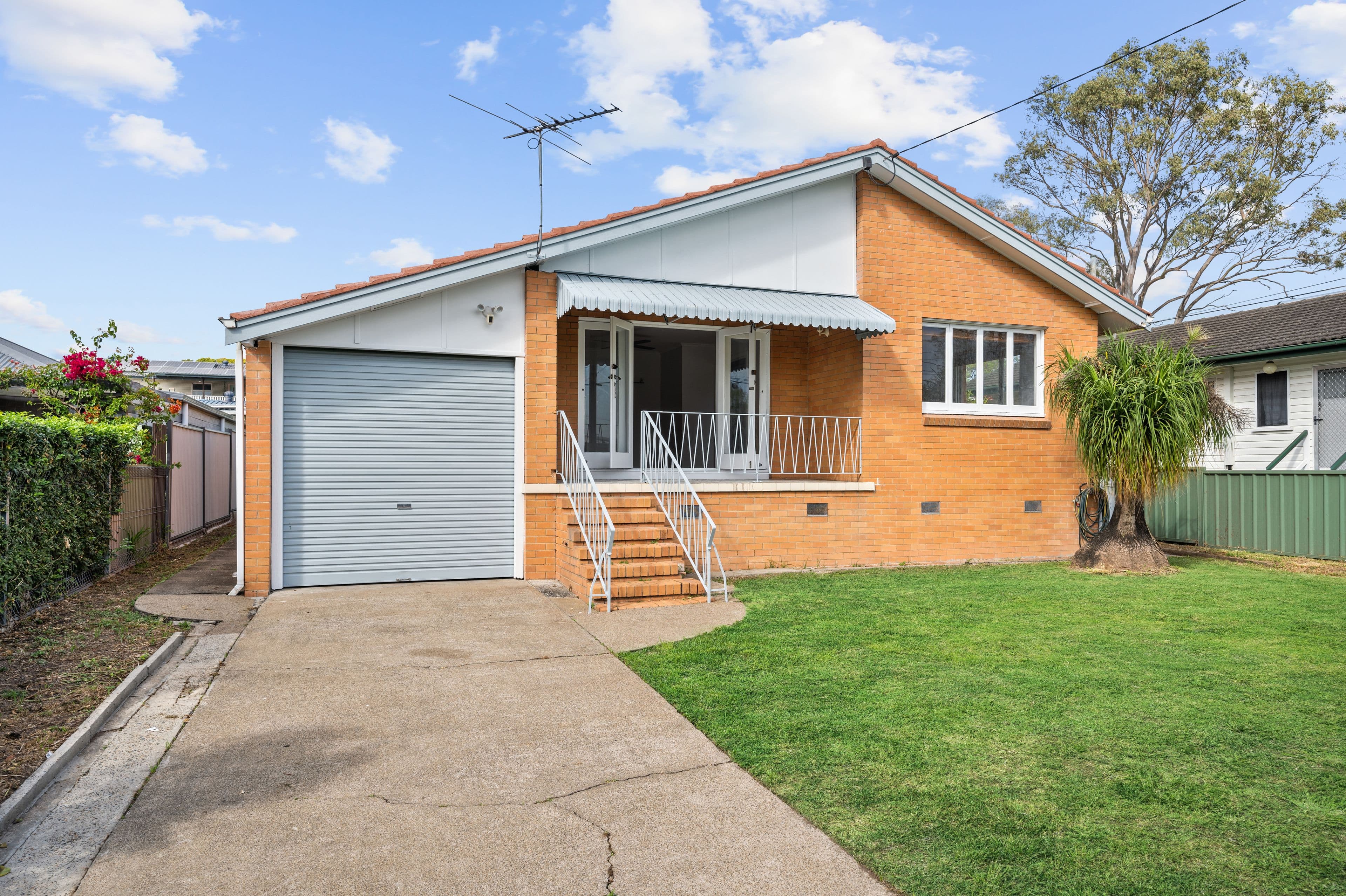 11 Glenview Street, Acacia Ridge QLD 4110, Acacia Ridge - Image 1