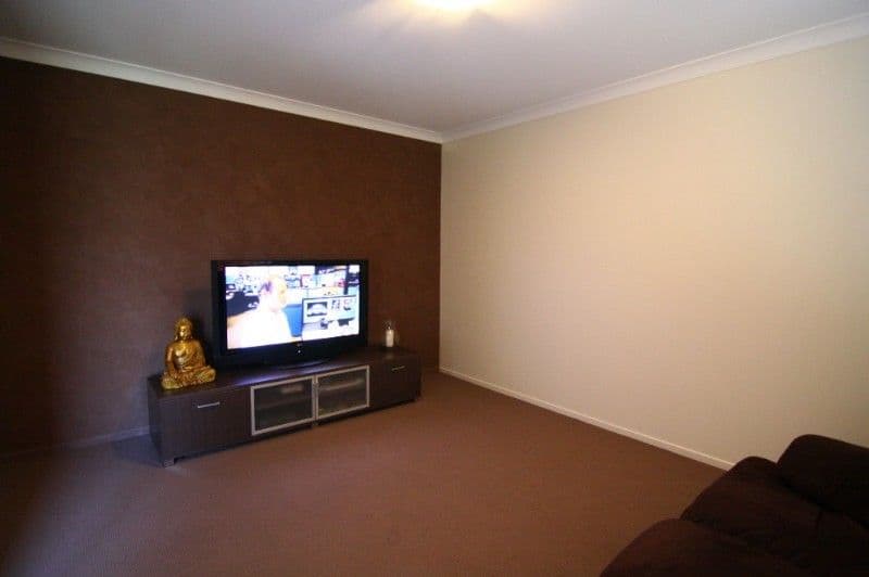 78 Belclaire Drive, WESTBROOK QLD 4350, Westbrook - Thumbnail 3