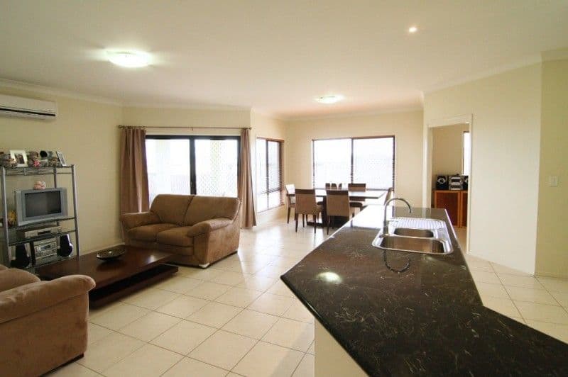 78 Belclaire Drive, WESTBROOK QLD 4350, Westbrook - Thumbnail 5