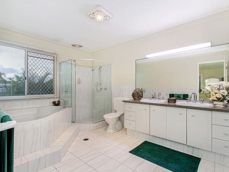9 Gregory Drive, Carrara QLD 4211, Carrara - Thumbnail 7