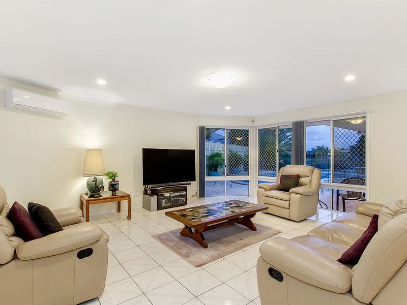 9 Gregory Drive, Carrara QLD 4211, Carrara - Thumbnail 8