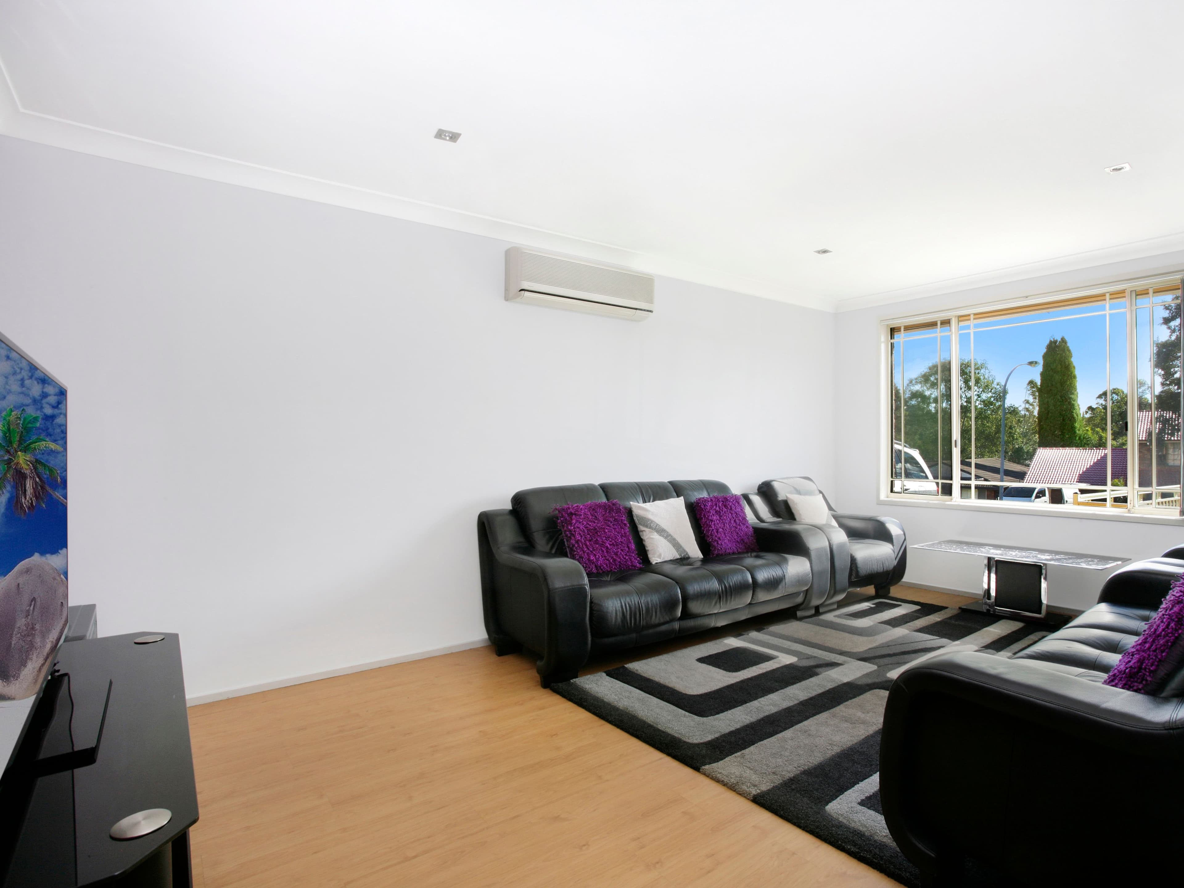 12 Derwent Place, Bossley Park - Thumbnail 2
