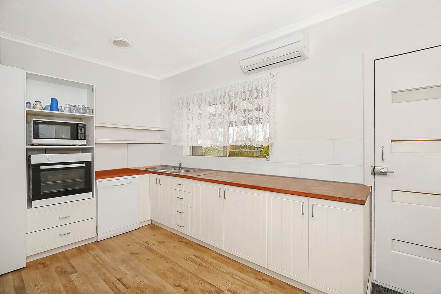 97 William Street, Lismore VIC 3324, Lismore - Thumbnail 2