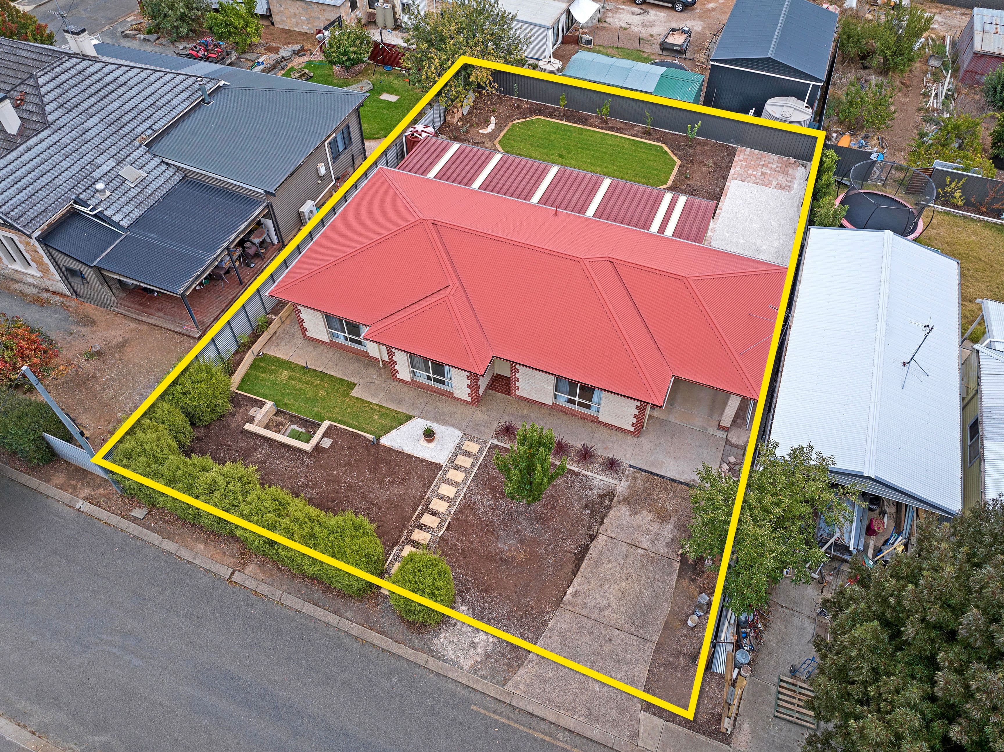 4a Powell Place, Clare SA 5453, Clare - Thumbnail 2