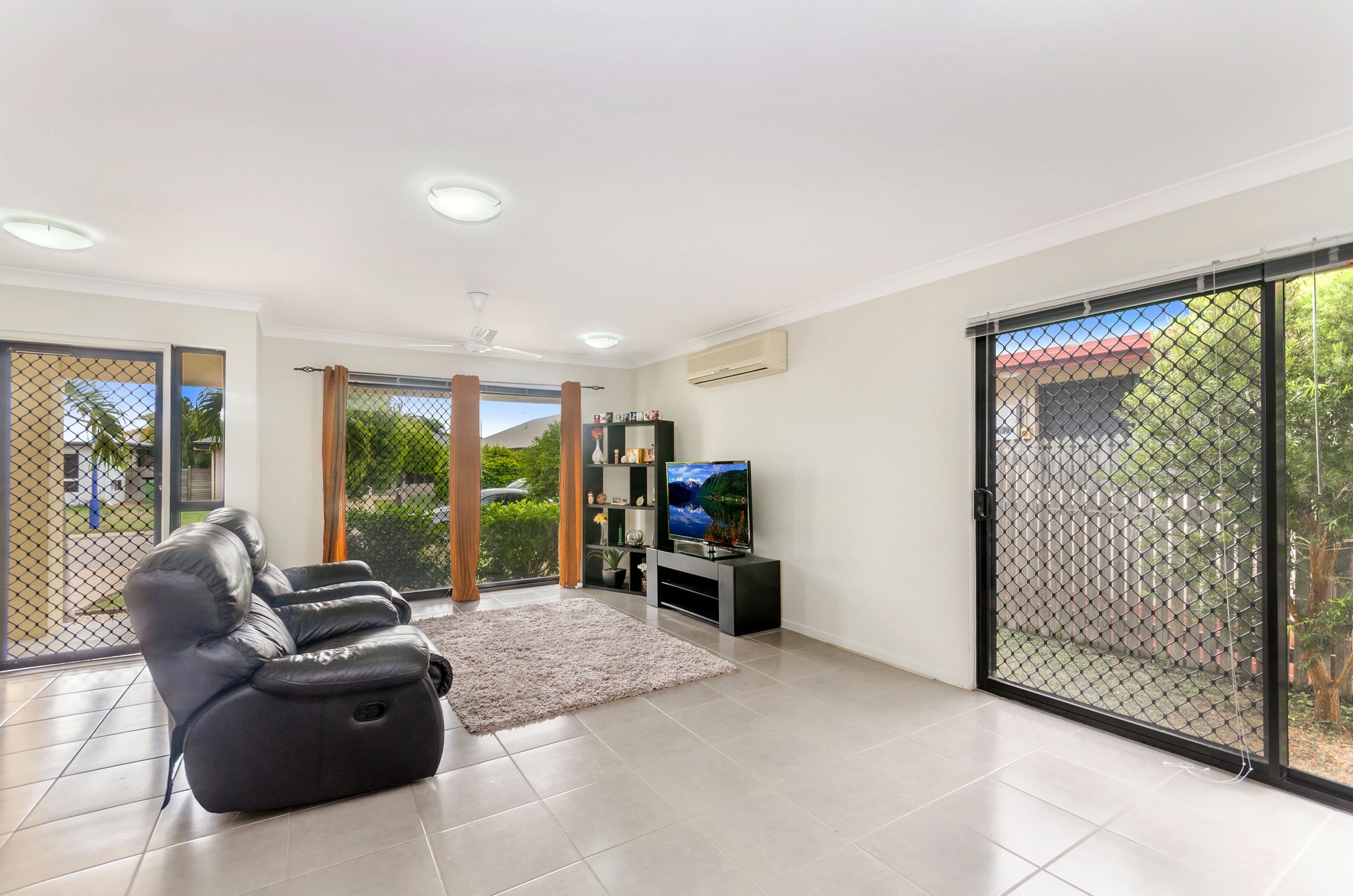 12 Sheerwater Parade, Douglas QLD 4814, Douglas - Thumbnail 4