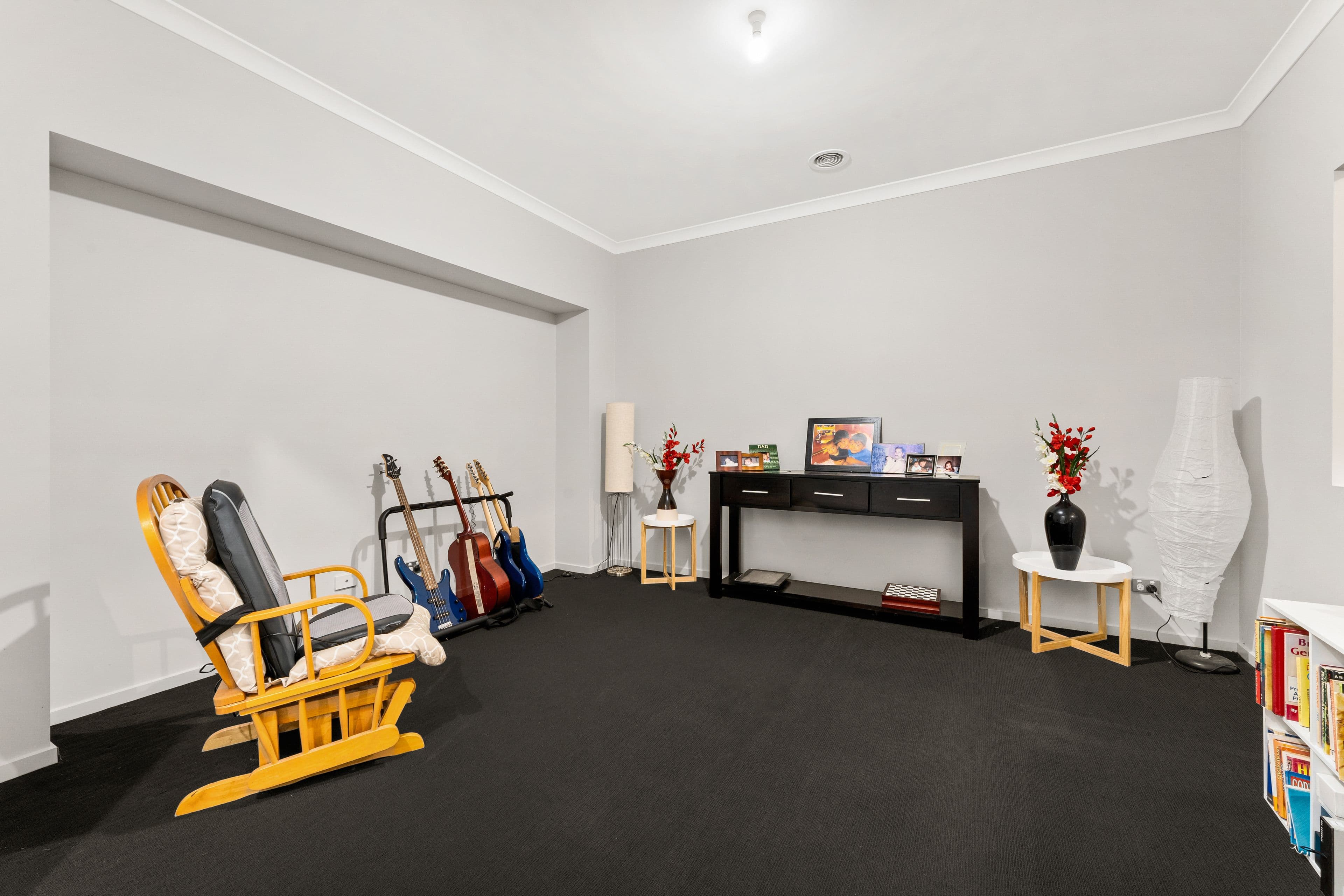 12 Pony Court, Cranbourne East VIC 3977, Cranbourne East - Thumbnail 7