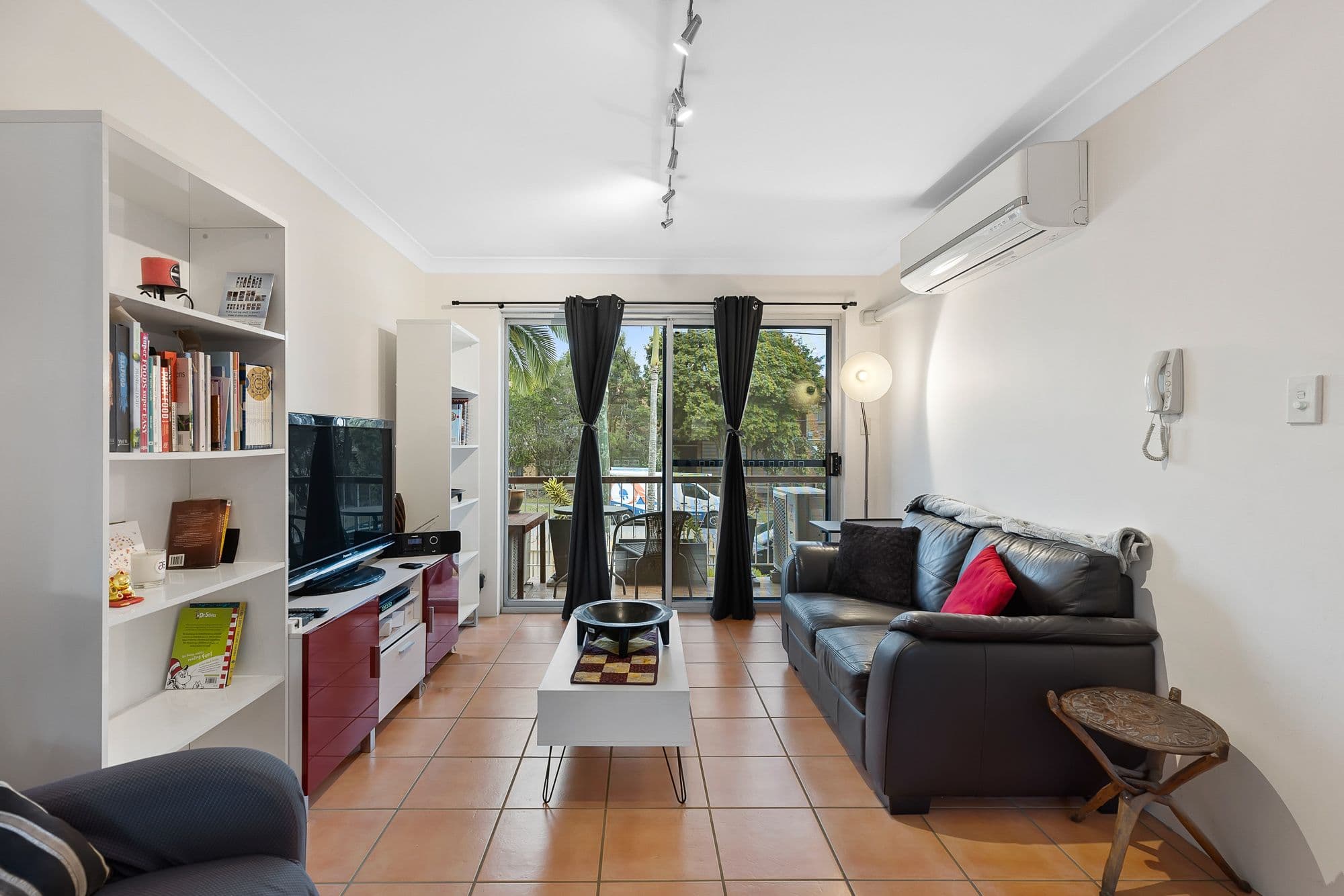 132 Stafford Road, Gordon Park QLD 4031, Gordon Park - Thumbnail 2