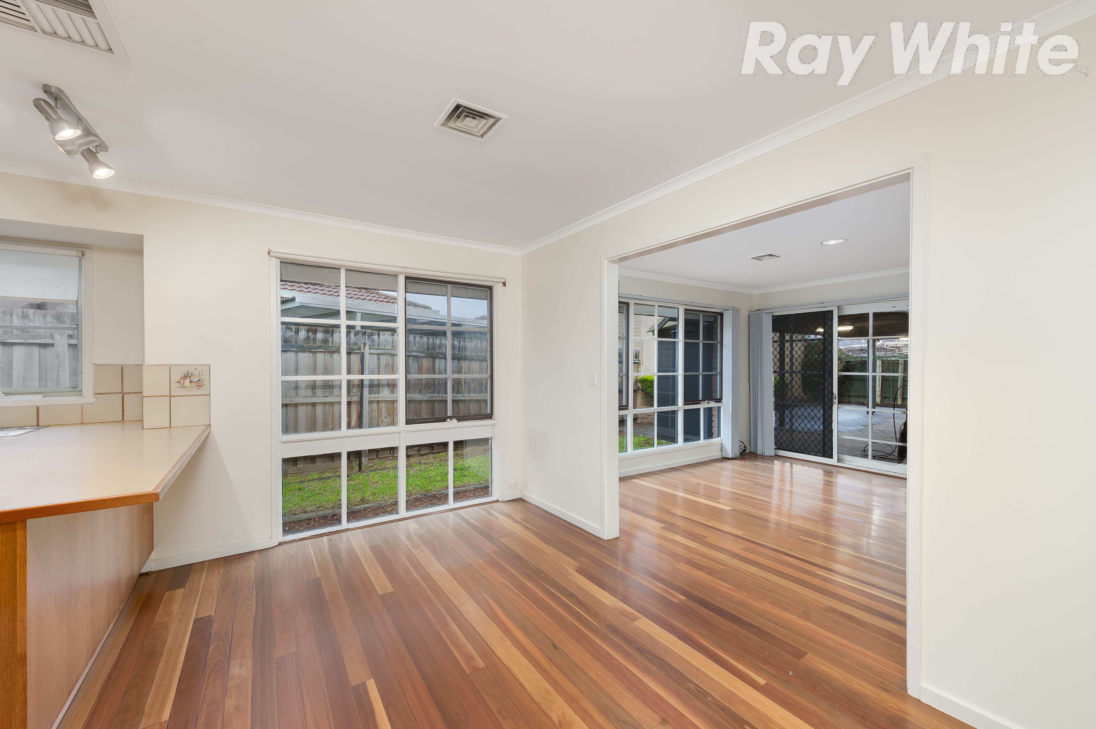 29 Tasman Drive, Bundoora VIC 3083, Bundoora - Thumbnail 3
