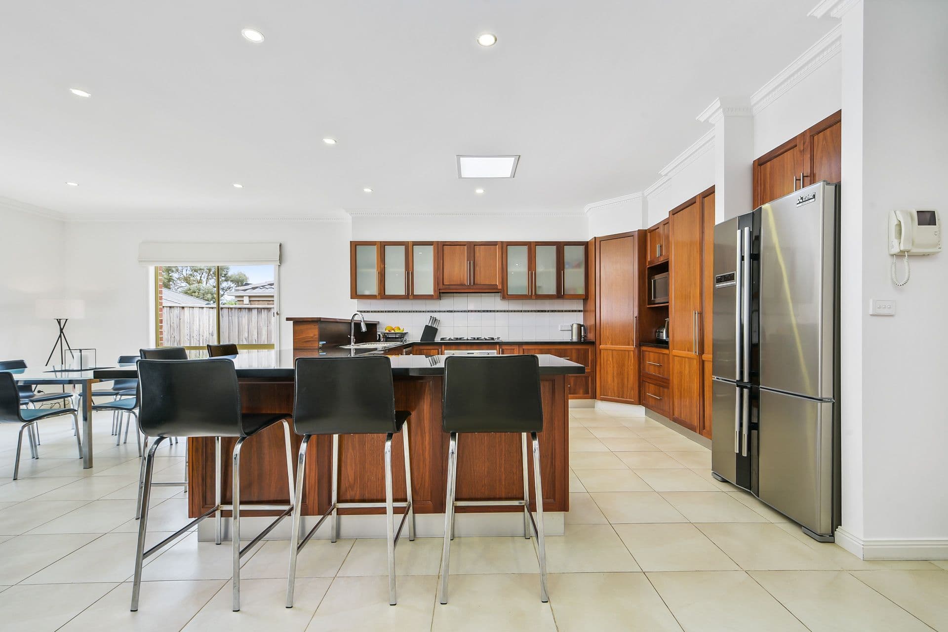 76 Fairholme Boulevard, Berwick VIC 3806, Berwick - Thumbnail 5