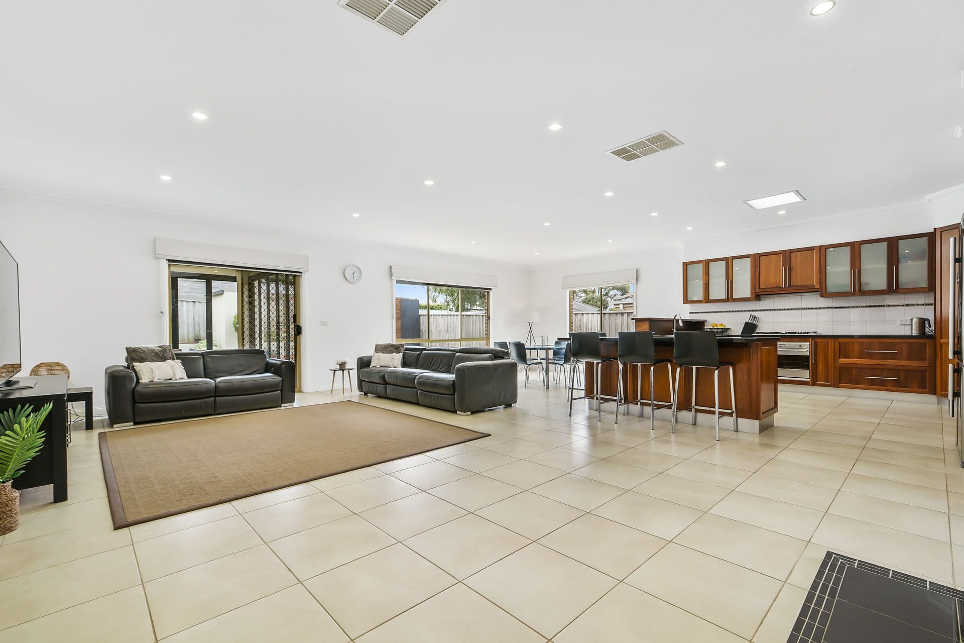 76 Fairholme Boulevard, Berwick VIC 3806, Berwick - Thumbnail 8