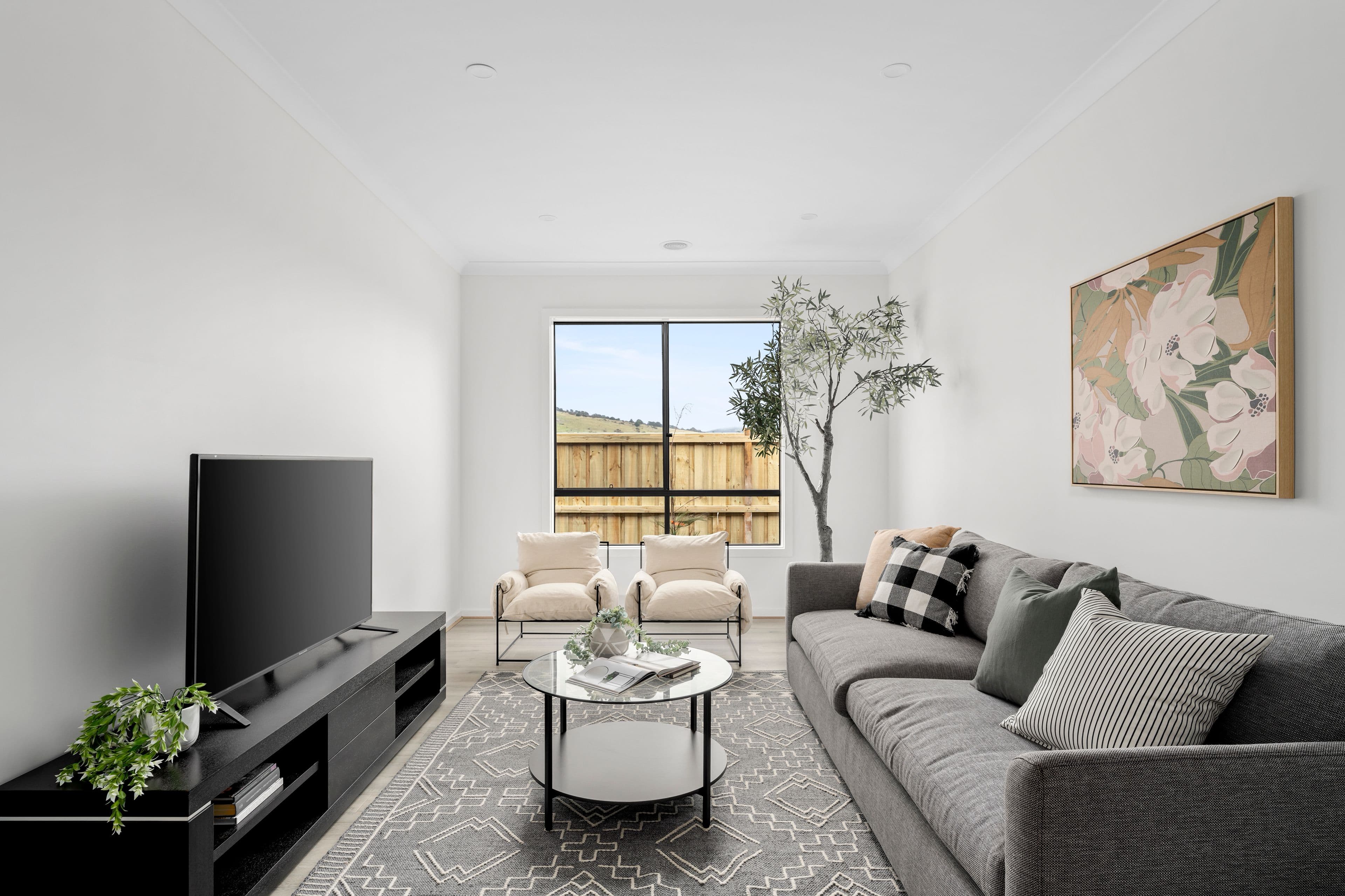 27 Retreat Crescent, Sunbury VIC 3429, Sunbury - Thumbnail 2