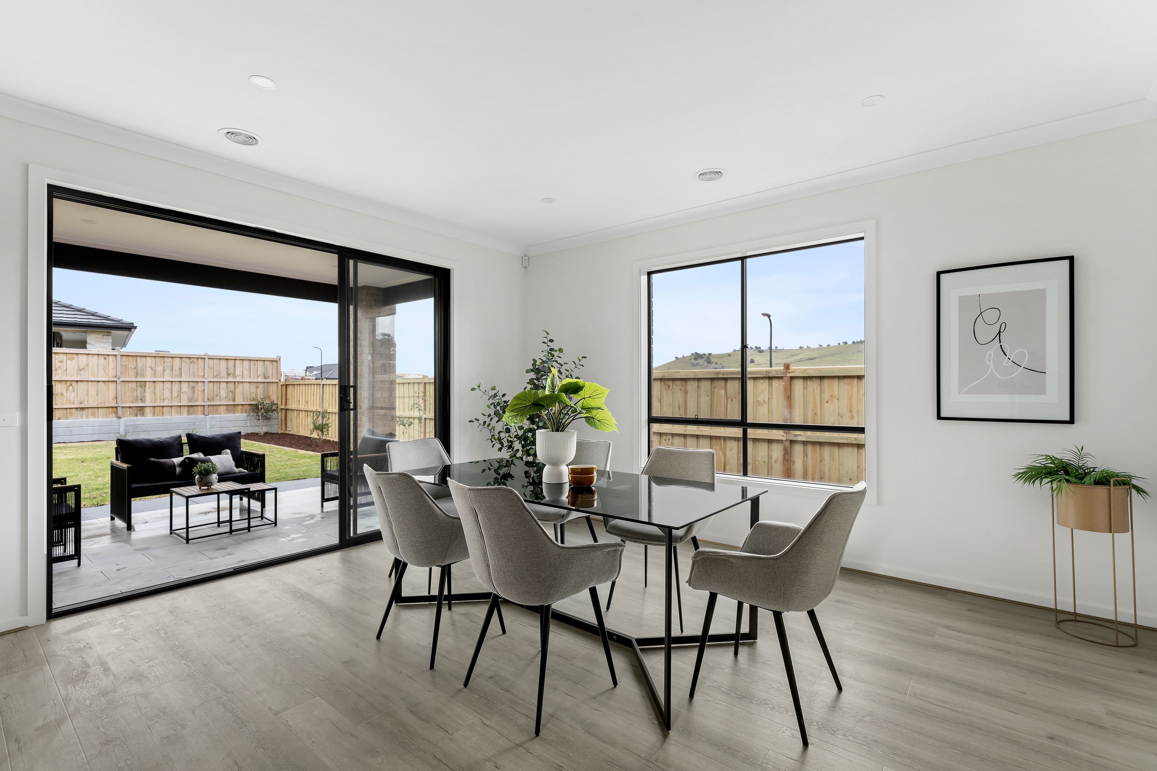 27 Retreat Crescent, Sunbury VIC 3429, Sunbury - Thumbnail 5