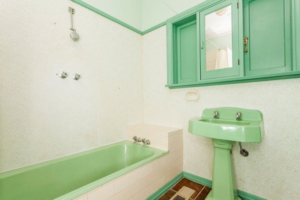 35 Oxford Street, WHITTINGTON VIC 3219, Whittington - Thumbnail 5