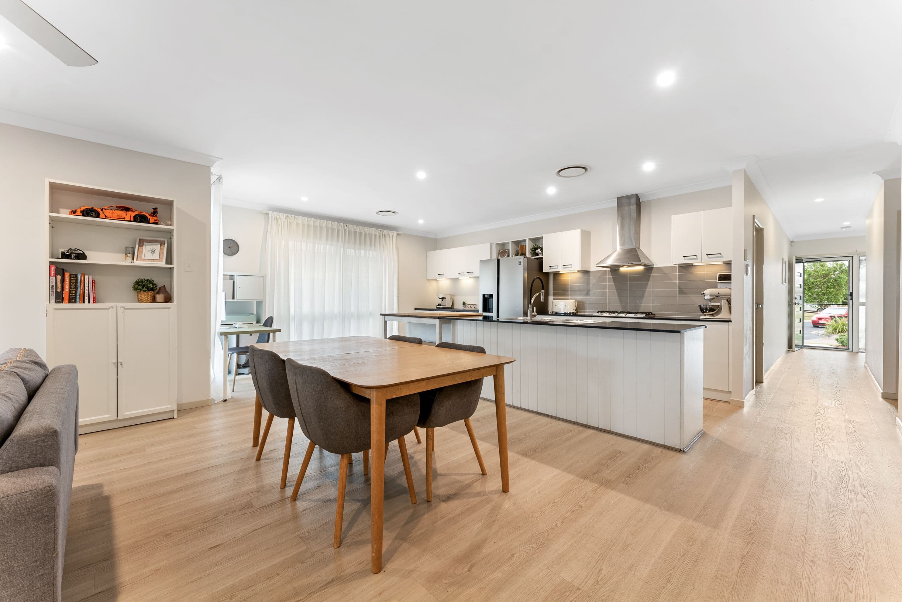 9 Cooloola Crescent, North Lakes QLD 4509, North Lakes - Thumbnail 2