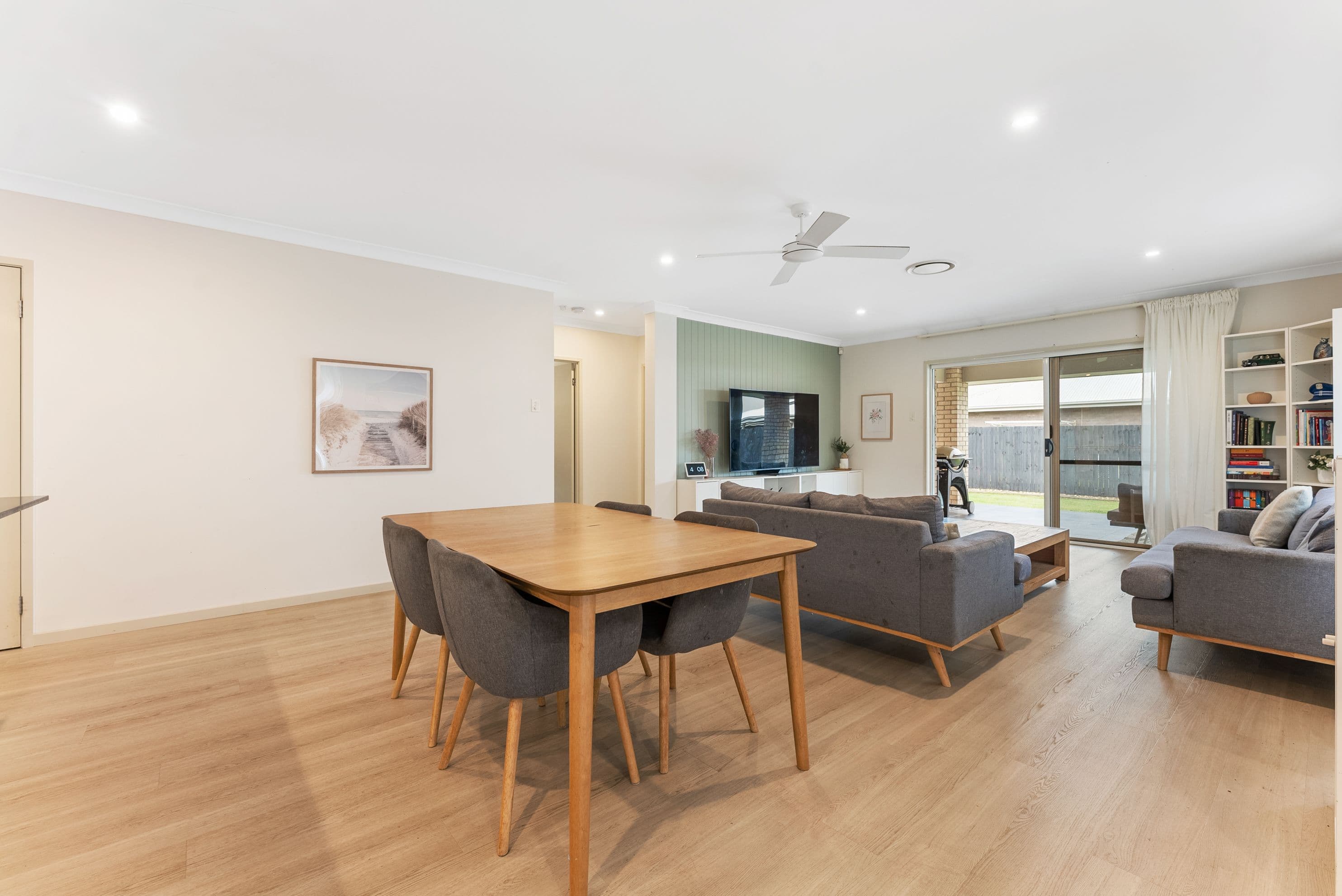 9 Cooloola Crescent, North Lakes QLD 4509, North Lakes - Thumbnail 4