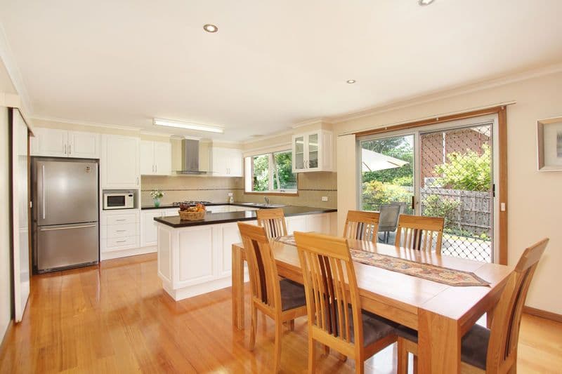 2 Kippax Court, MOUNT WAVERLEY VIC 3149, Mount Waverley - Thumbnail 3