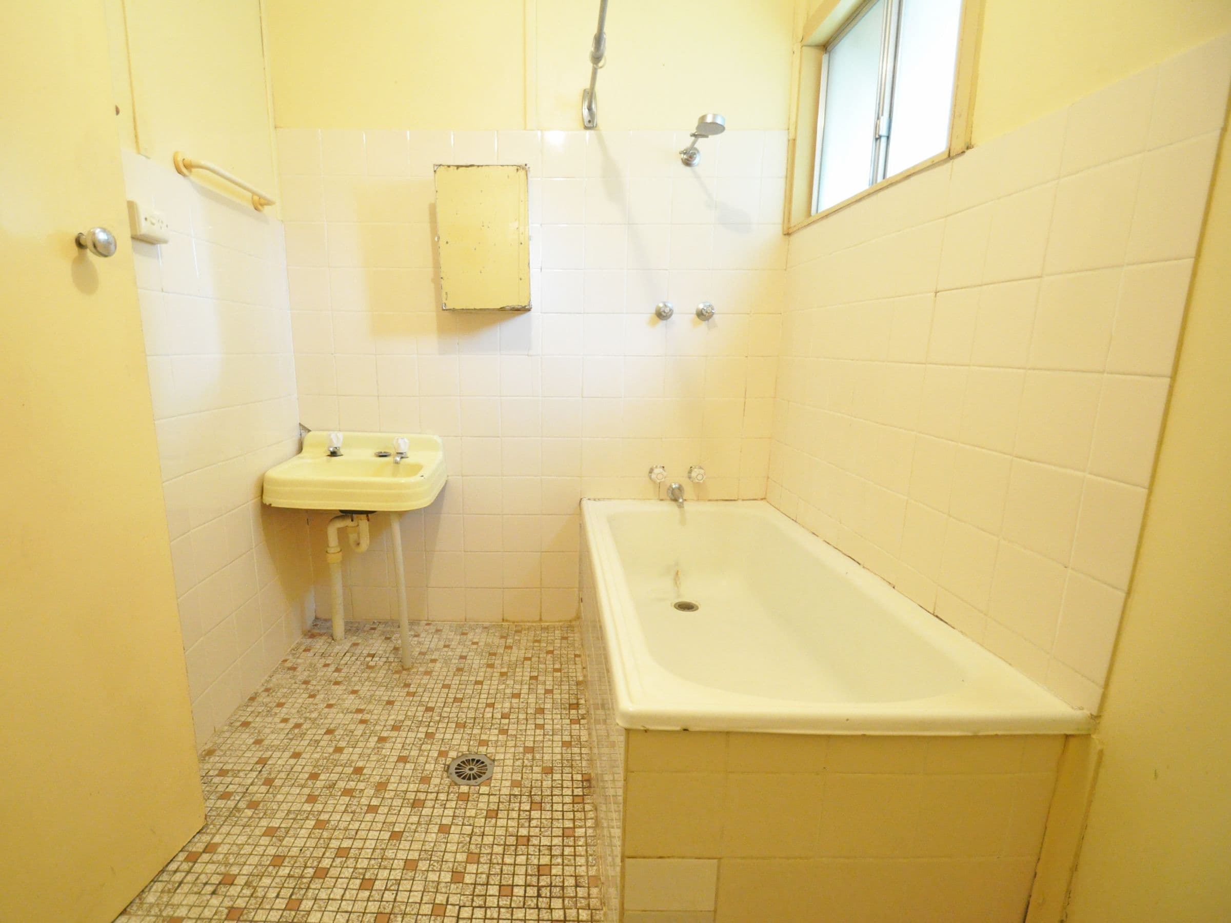 10 Gloucester Street, Junee - Thumbnail 7