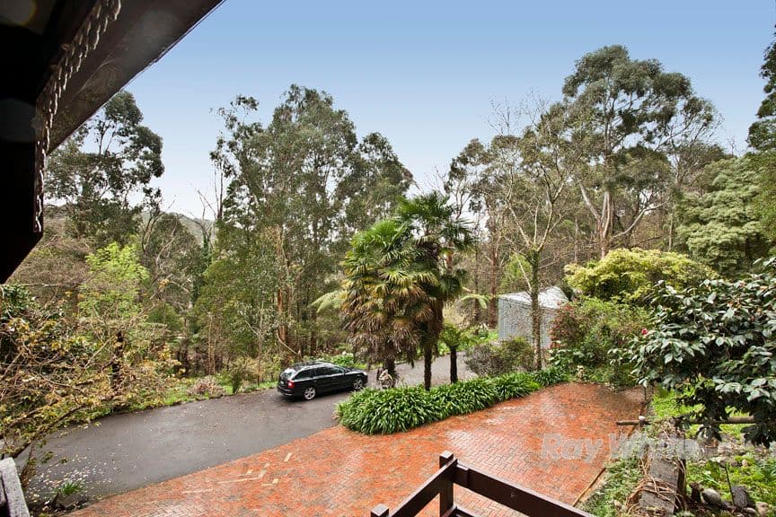 135 Terrys Avenue, TECOMA VIC 3160, Tecoma - Thumbnail 6