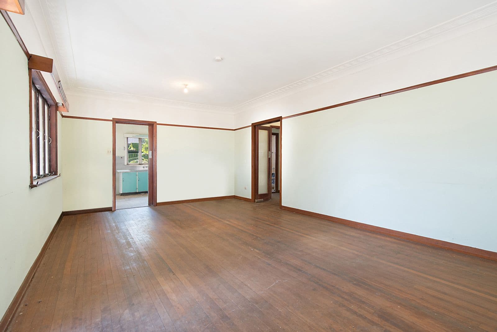 65 Jerrang Street, Indooroopilly QLD 4068, Indooroopilly - Thumbnail 5