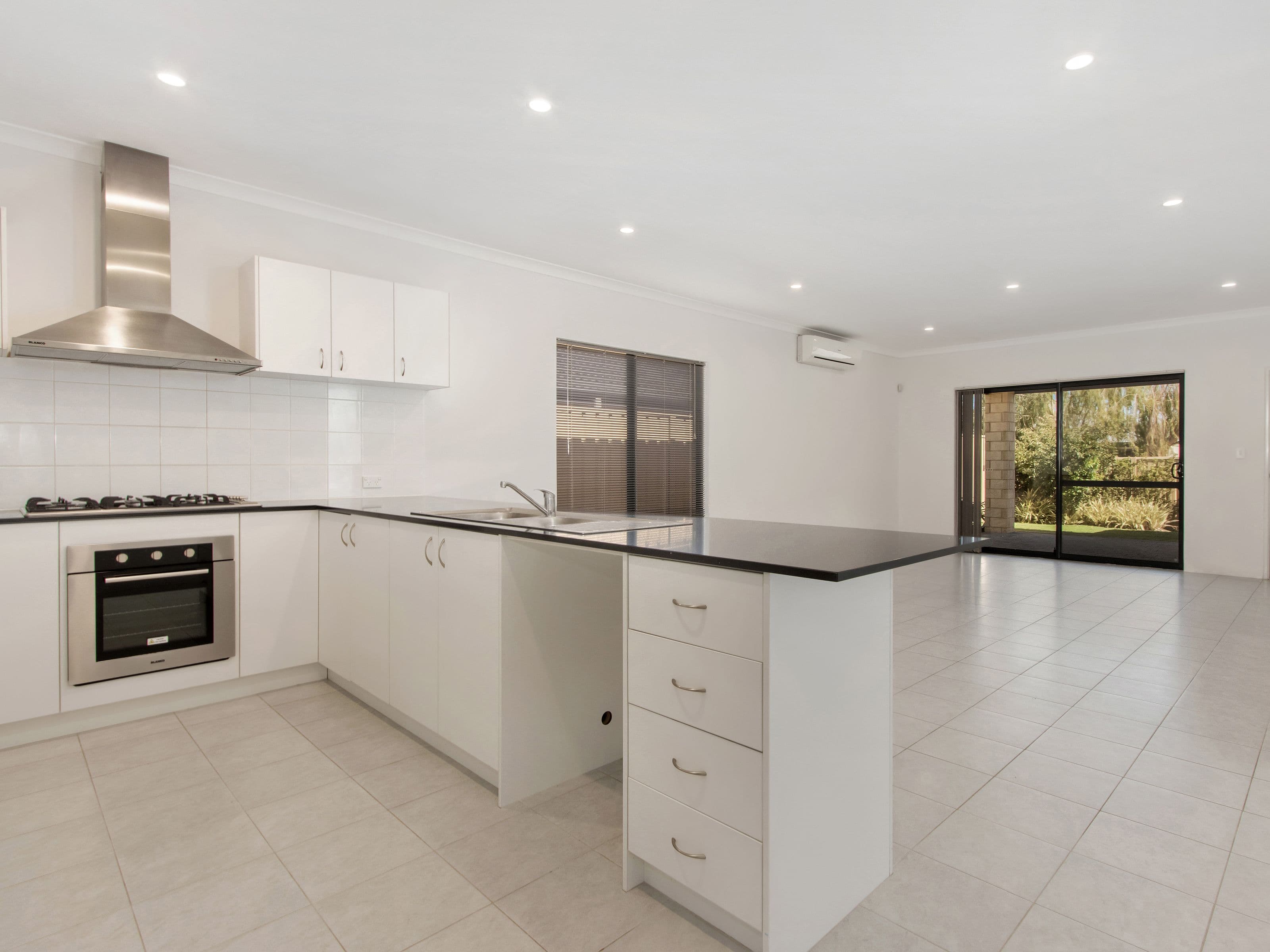 8 Herne Lane, Baldivis WA 6171, Baldivis - Thumbnail 3