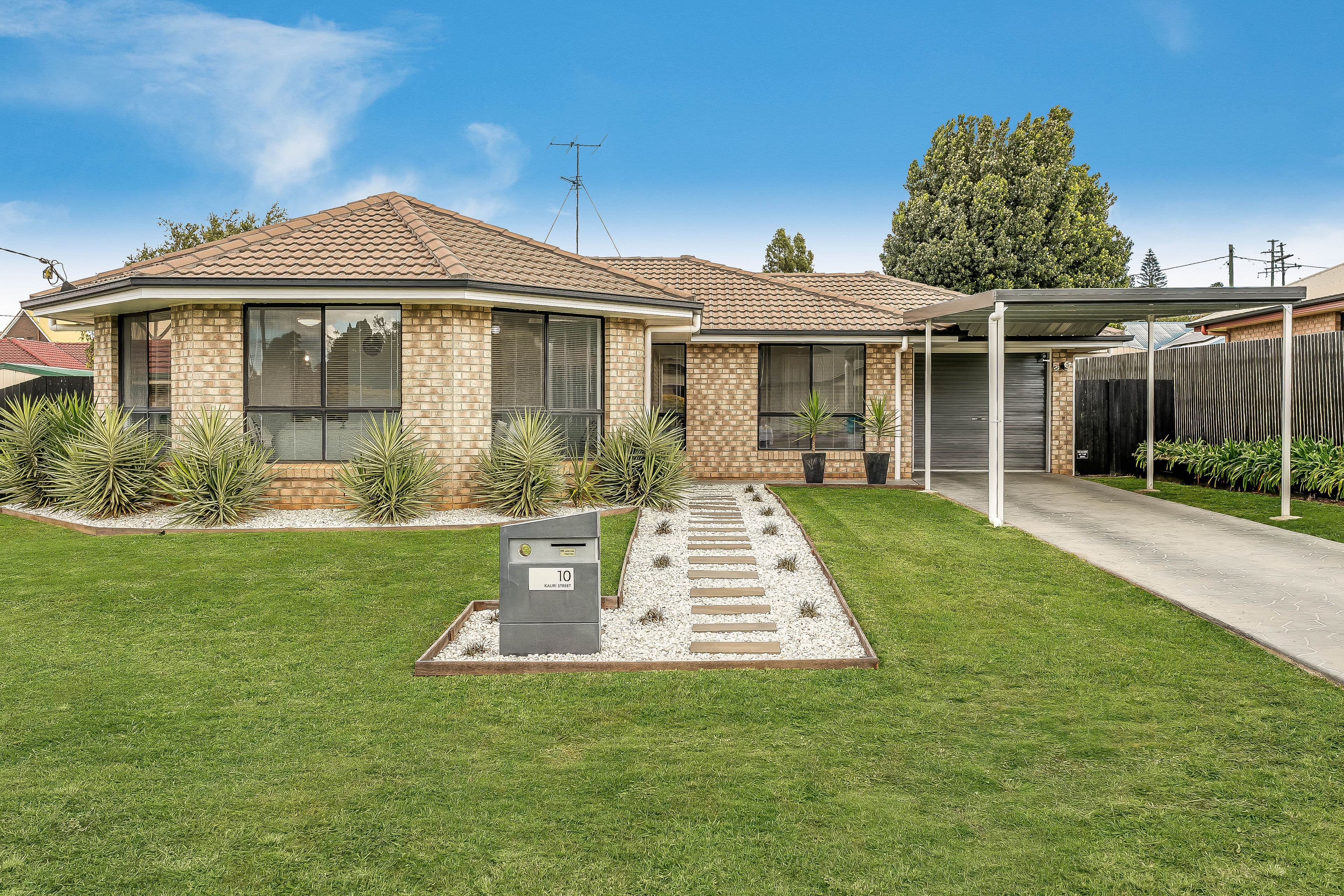 10 Kauri Street, Kearneys Spring QLD 4350, Kearneys Spring - Image 1