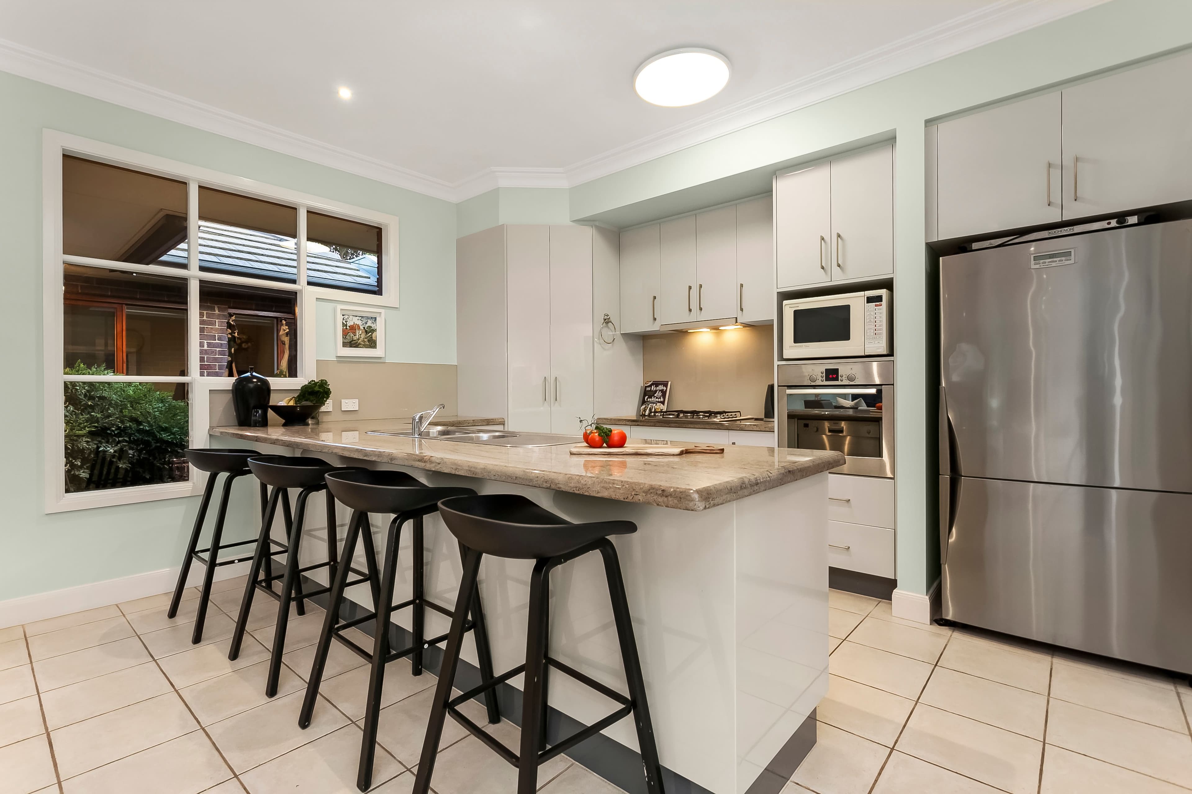 25B Miller Crescent, Mount Waverley VIC 3149, Mount Waverley - Thumbnail 2