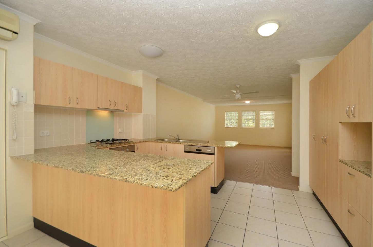 4 Park Avenue, Burleigh Heads QLD 4220, Burleigh Heads - Thumbnail 3