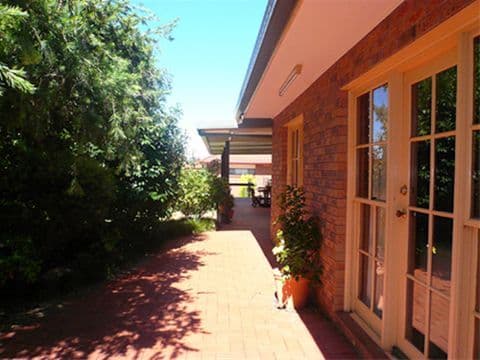 35   Bell Avenue, DUBBO NSW 2830, Dubbo - Thumbnail 8