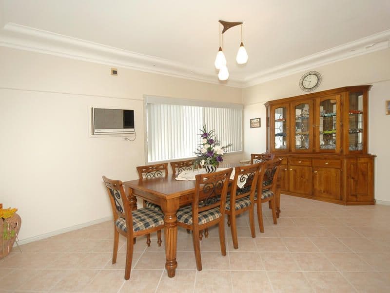 23 Forest Way, FRENCHS FOREST NSW 2086, Frenchs Forest - Thumbnail 2