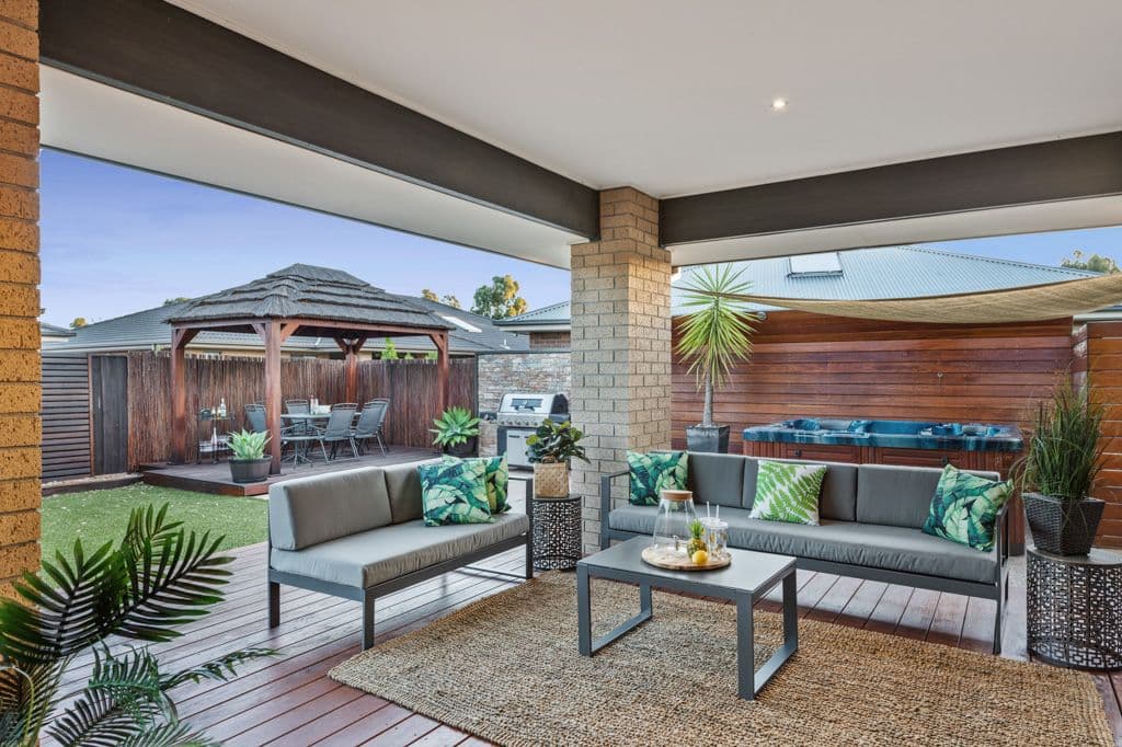 34 McKenzie Way, Doreen VIC 3754, Doreen - Thumbnail 2