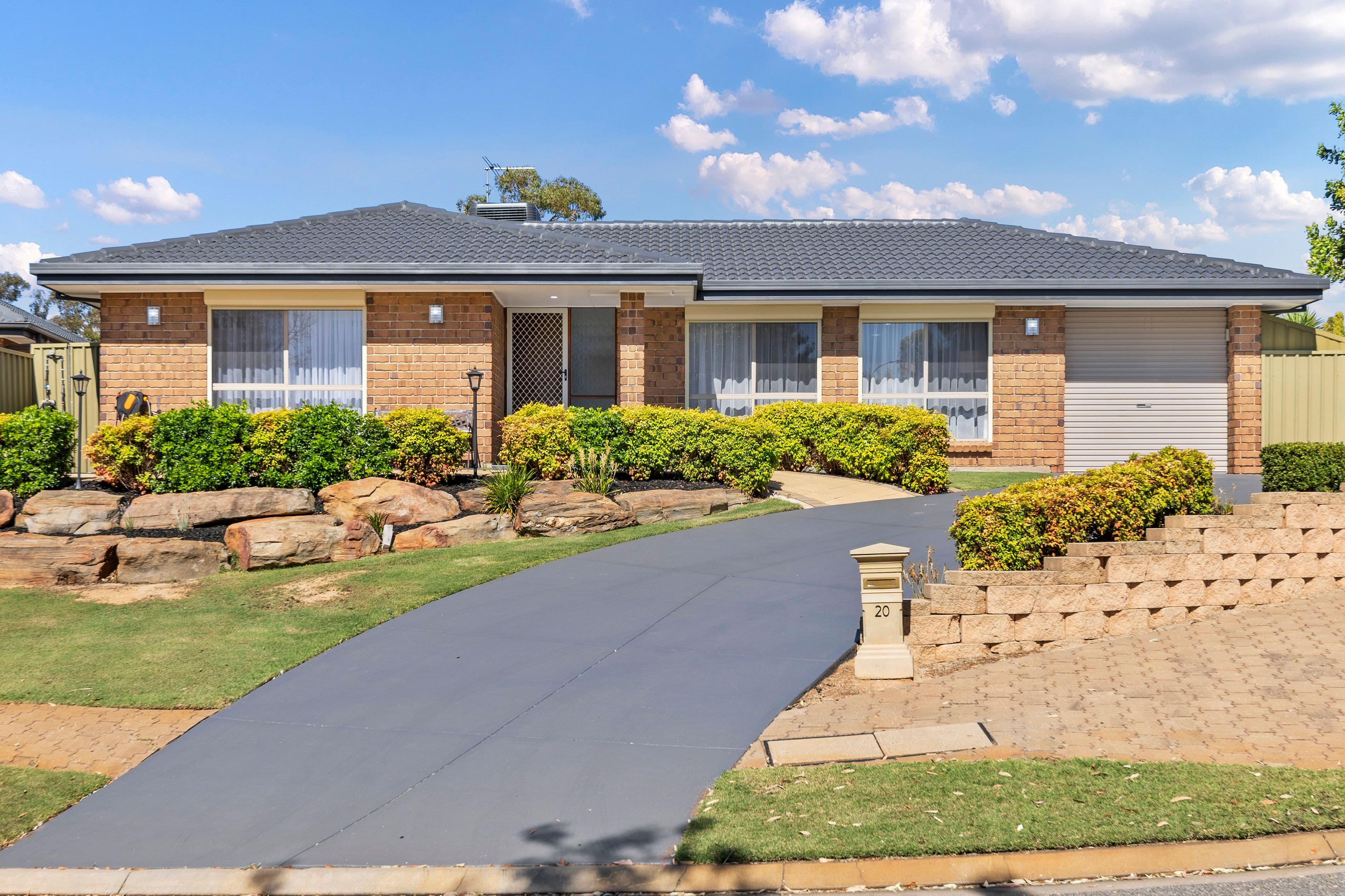 20 Mews Court, Gulfview Heights SA 5096, Gulfview Heights - Image 1