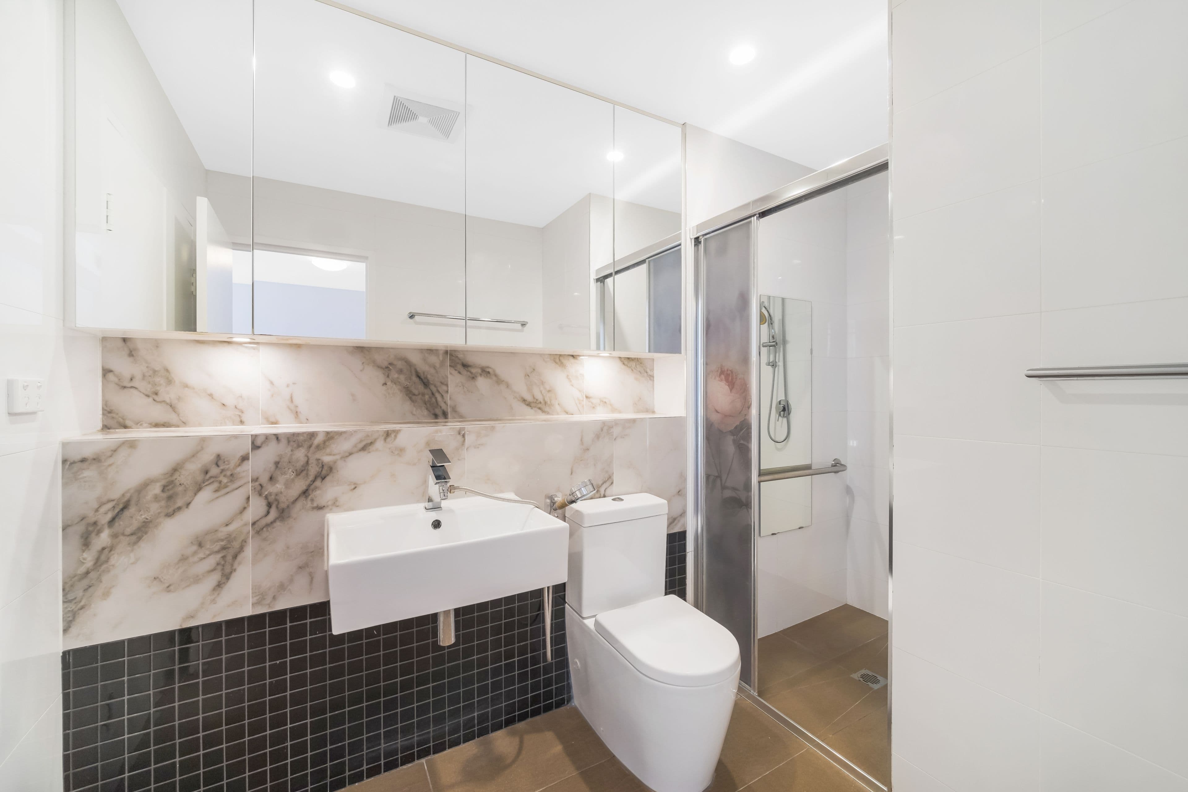 1-9 Allengrove Crescent, North Ryde NSW 2113, North Ryde - Thumbnail 4