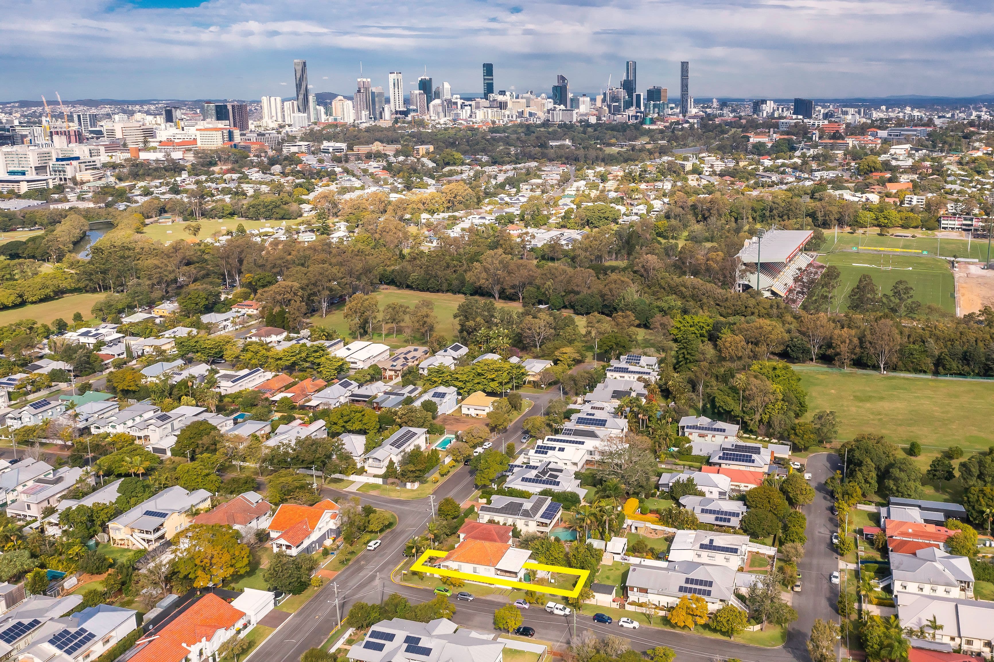 53 Vardon Street, Wilston QLD 4051, Wilston - Thumbnail 2
