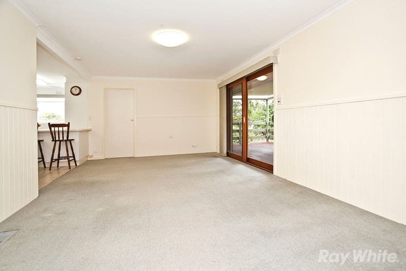 6 Highwood Drive, WHEELERS HILL VIC 3150, Wheelers Hill - Thumbnail 5