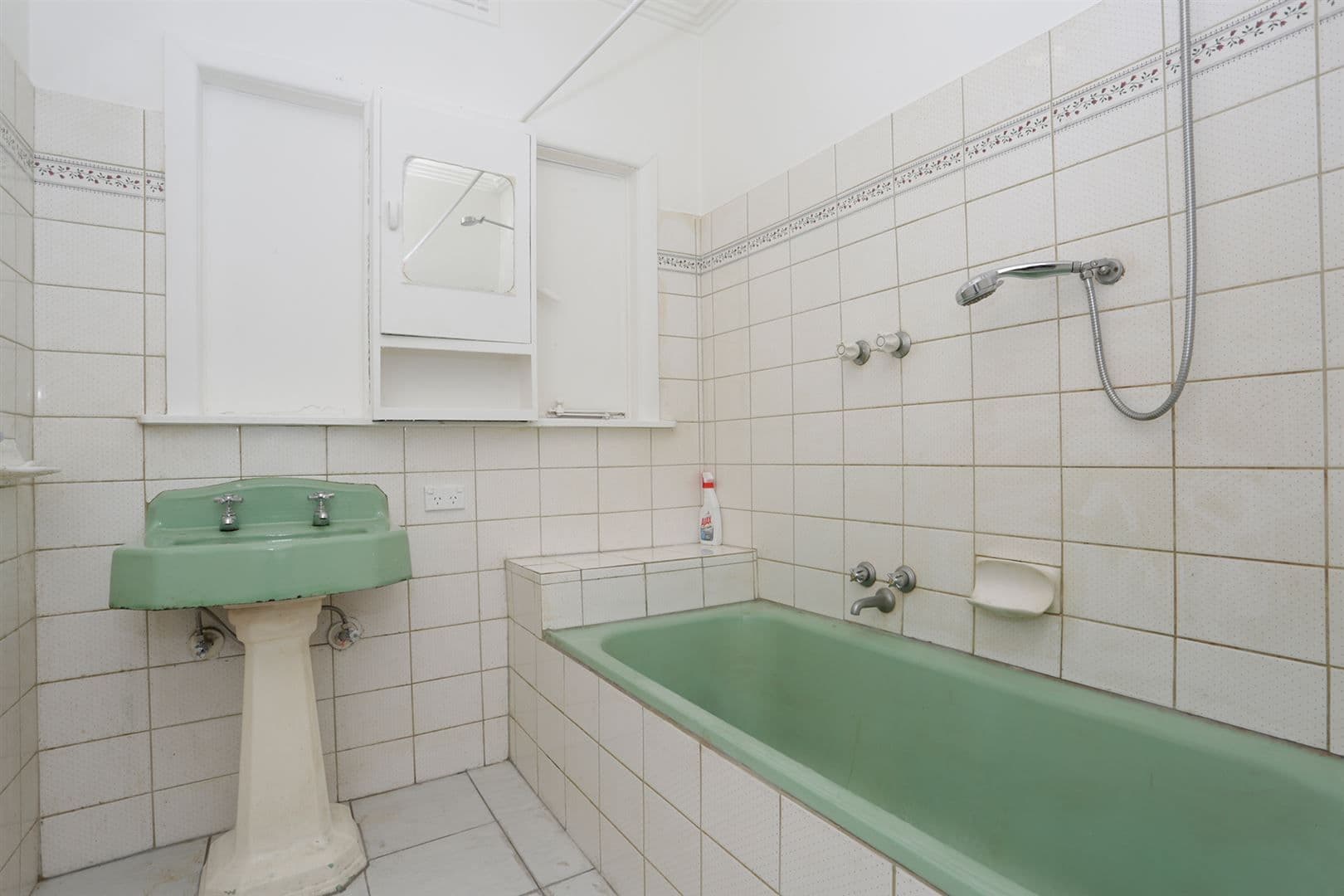 7 Crescent Street, Noble Park VIC 3174, Noble Park - Thumbnail 6