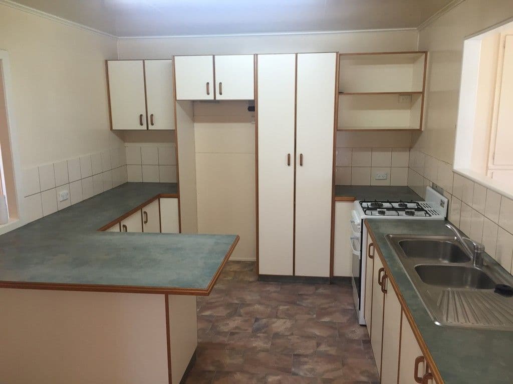 29 Greathead Road, Kepnock QLD 4670, Kepnock - Thumbnail 2