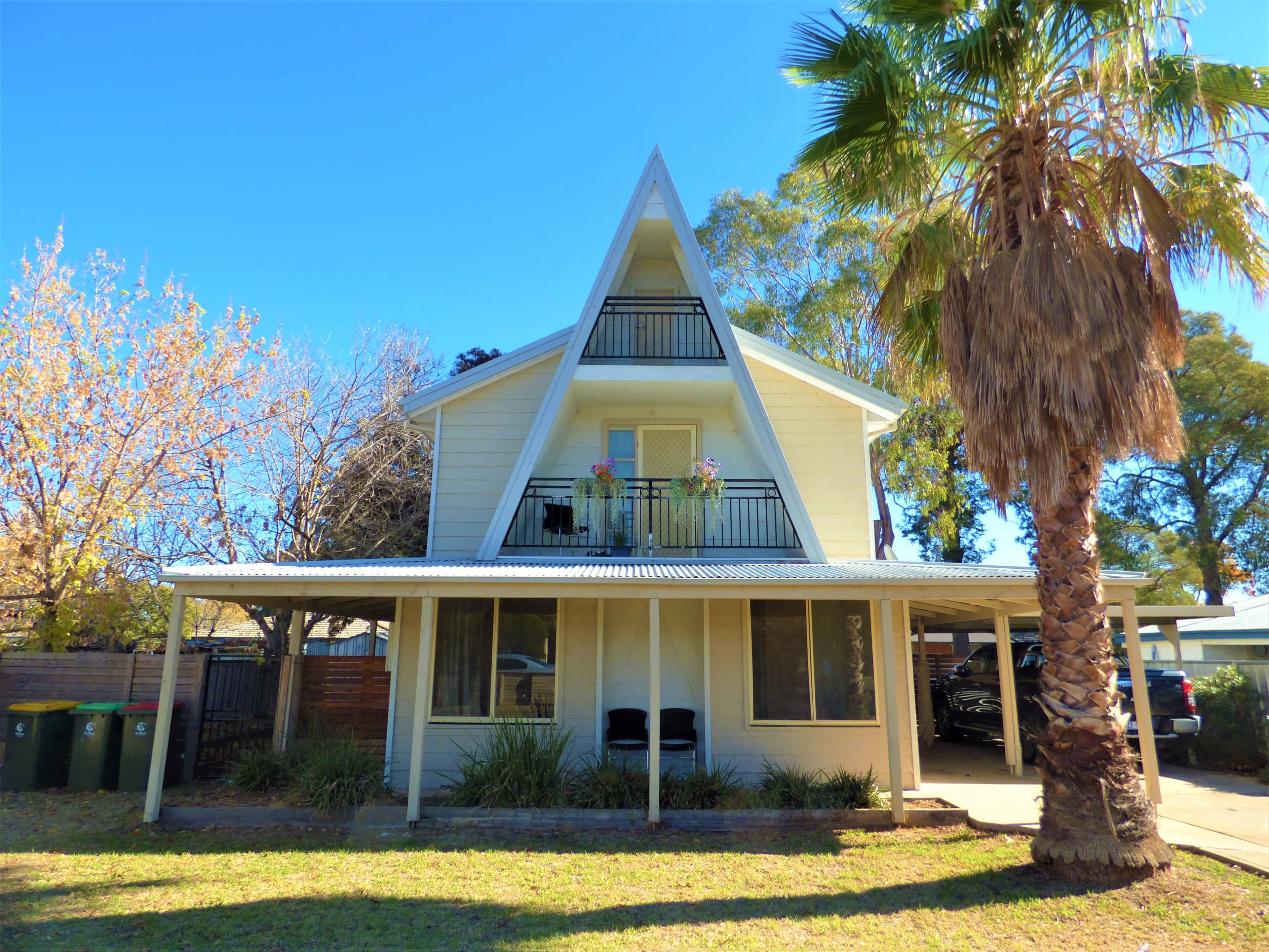 8 Elliot Street, Forbes - Image 1