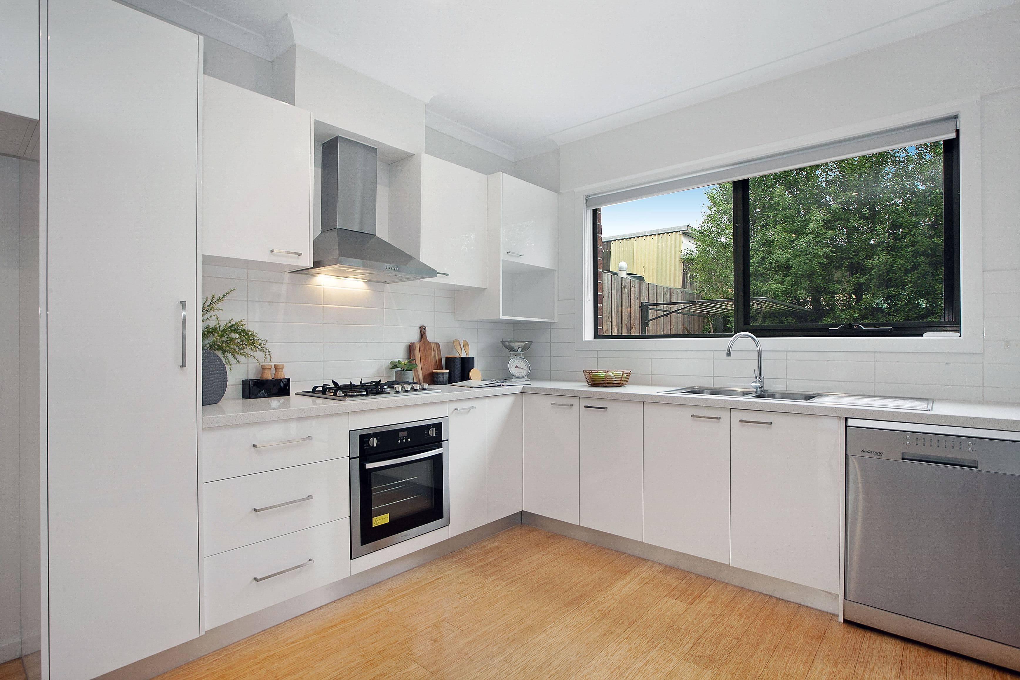 23 Simmons Drive, Seaholme - Thumbnail 3