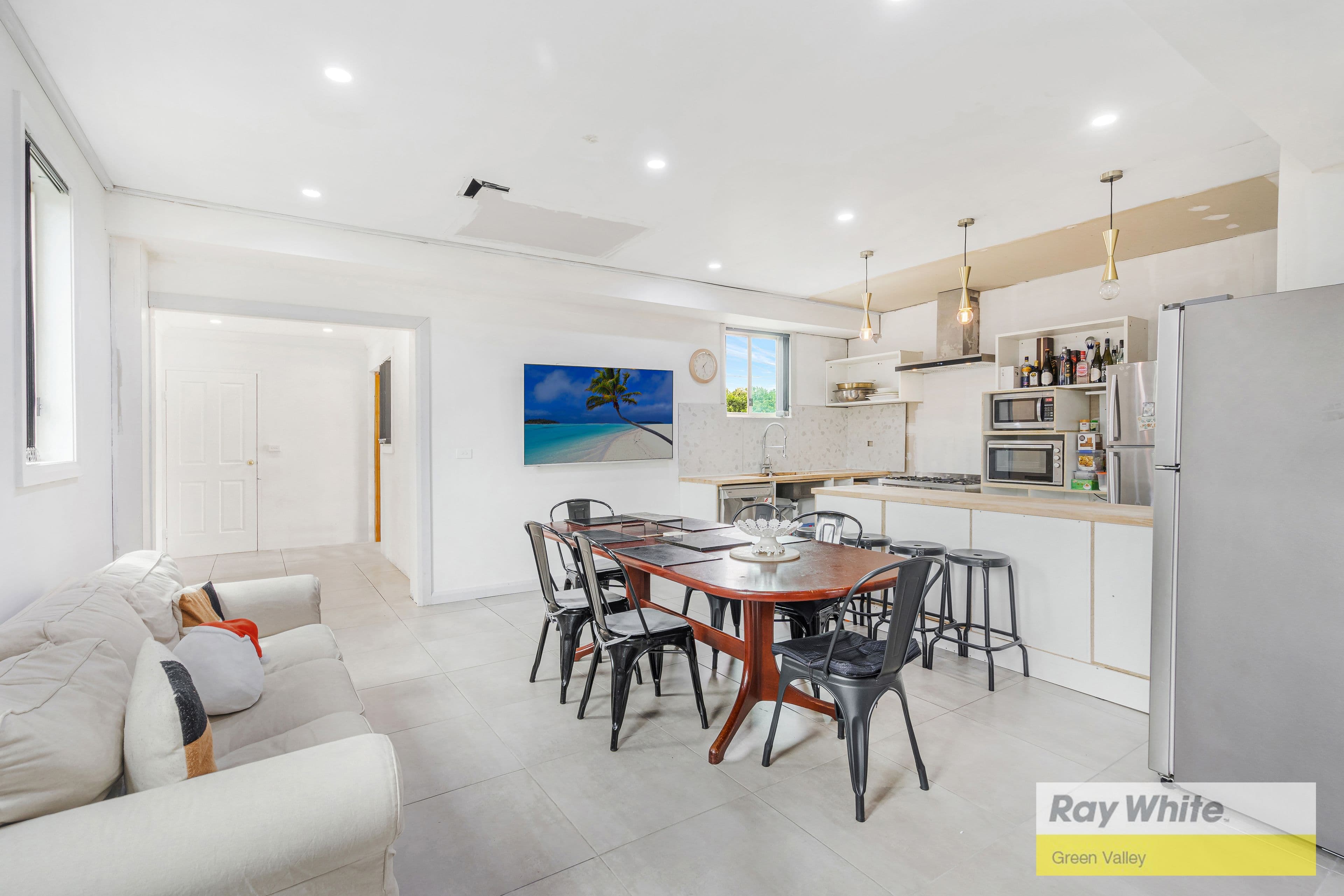 4 Hebburn Place, Cartwright NSW 2168, Cartwright - Thumbnail 4