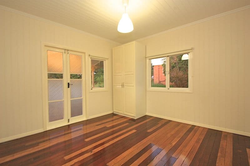 38 Flint Street, NORTH IPSWICH QLD 4305, North Ipswich - Thumbnail 6