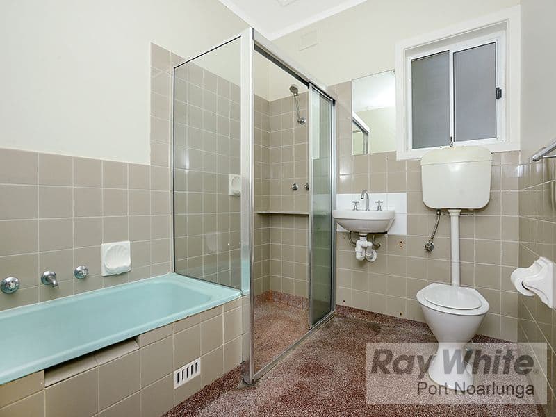 20 Gumeracha Road, O'Sullivan Beach SA 5166, O'Sullivan Beach - Thumbnail 5