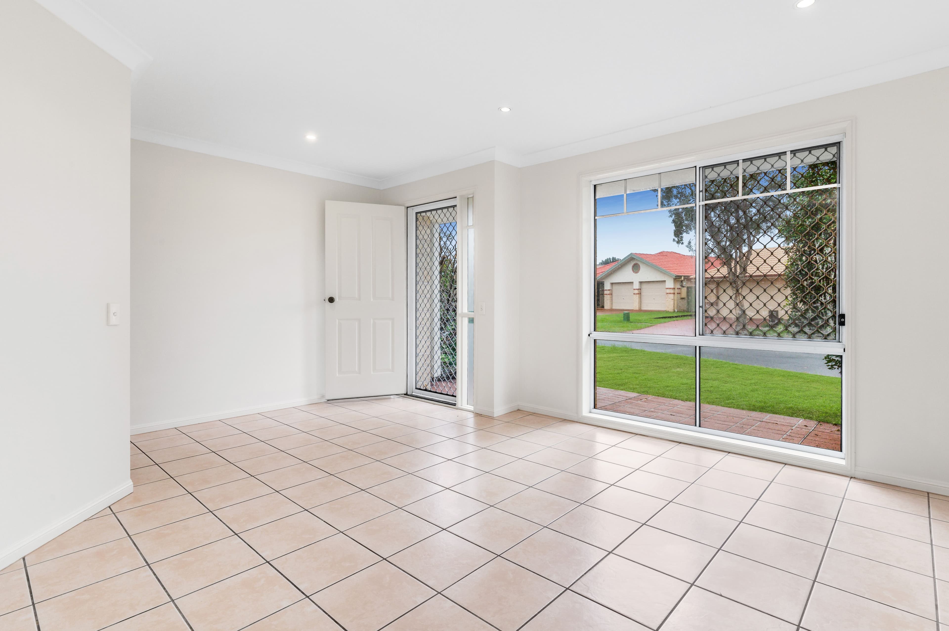 38 Beresford Circuit, Bracken Ridge QLD 4017, Bracken Ridge - Thumbnail 3