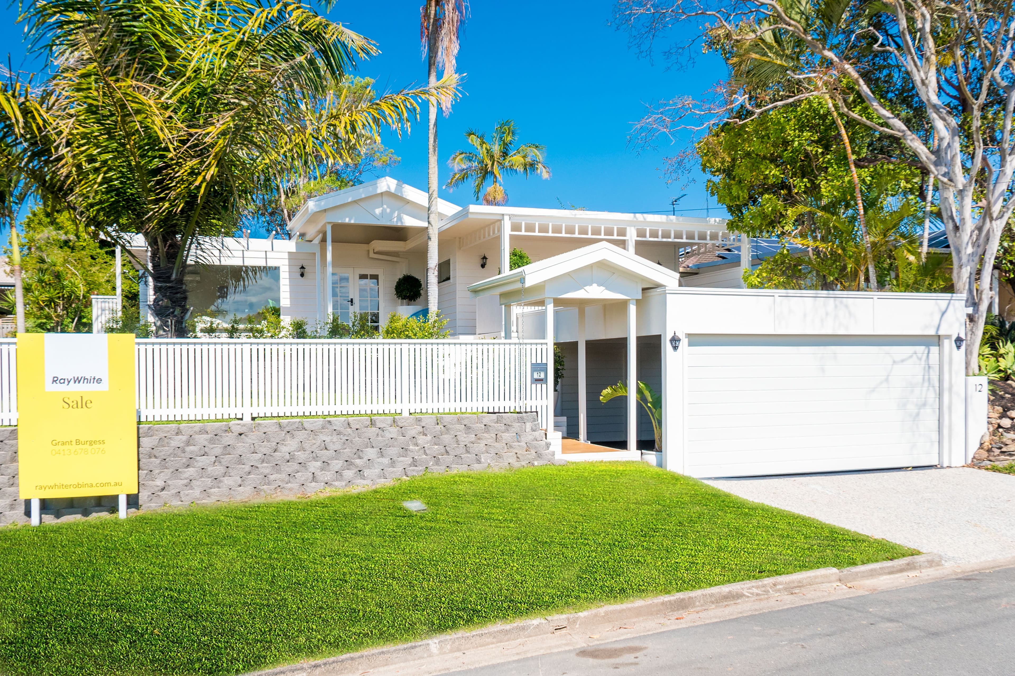 12 Grevillia Avenue, Southport QLD 4215, Southport - Thumbnail 3