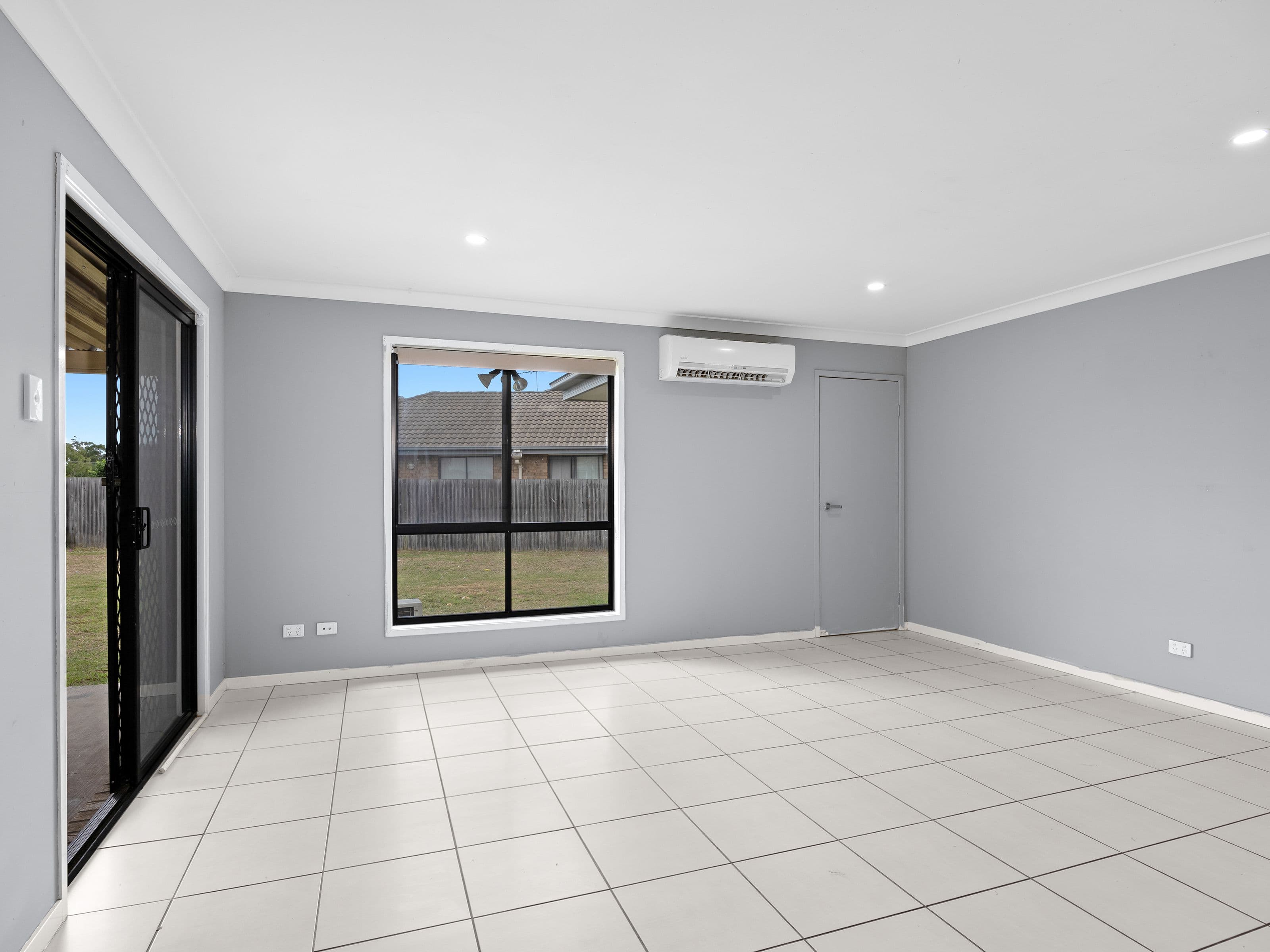 25 Nixon Drive, North Booval QLD 4304, North Booval - Thumbnail 8