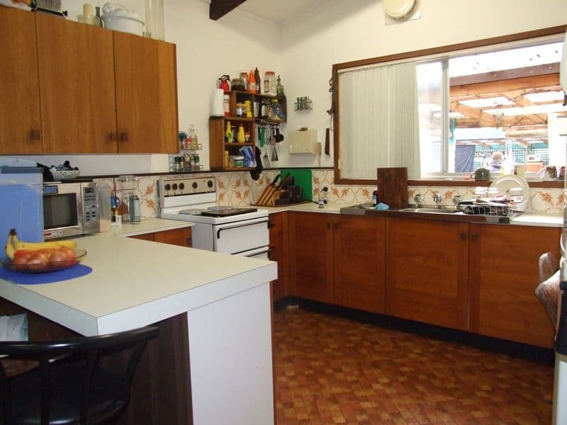 38 Bangalow Street, NARRAWALLEE NSW 2539, Narrawallee - Thumbnail 4