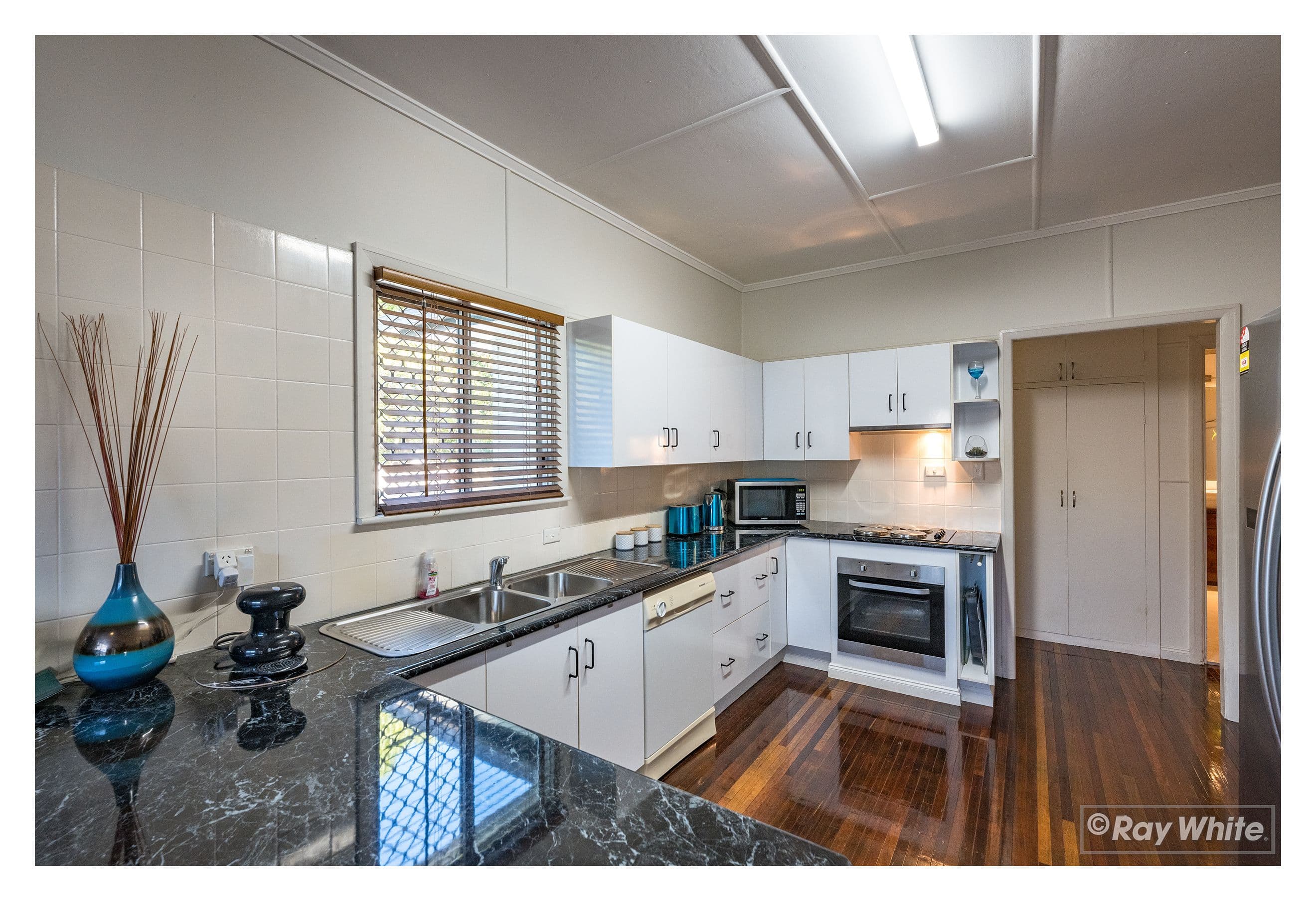 202 Stamford Street, Berserker QLD 4701, Berserker - Thumbnail 4